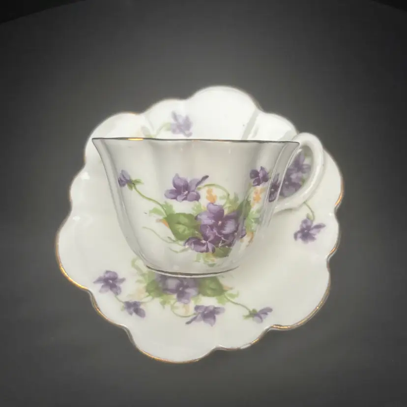 Royal Stuart Sweet Violets Demitasse Cup Saucer Cottage Made England Floral