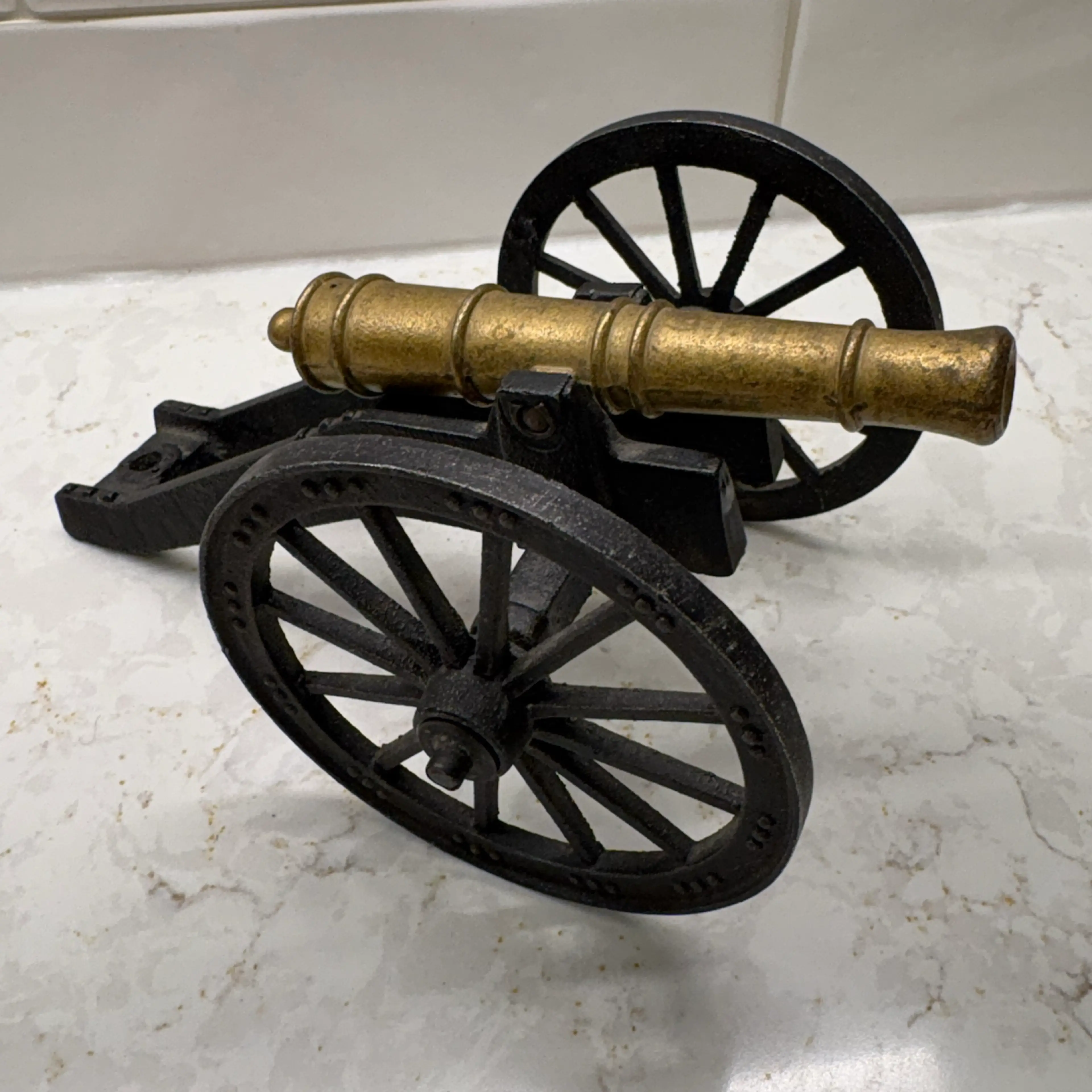 Image 3 of 6