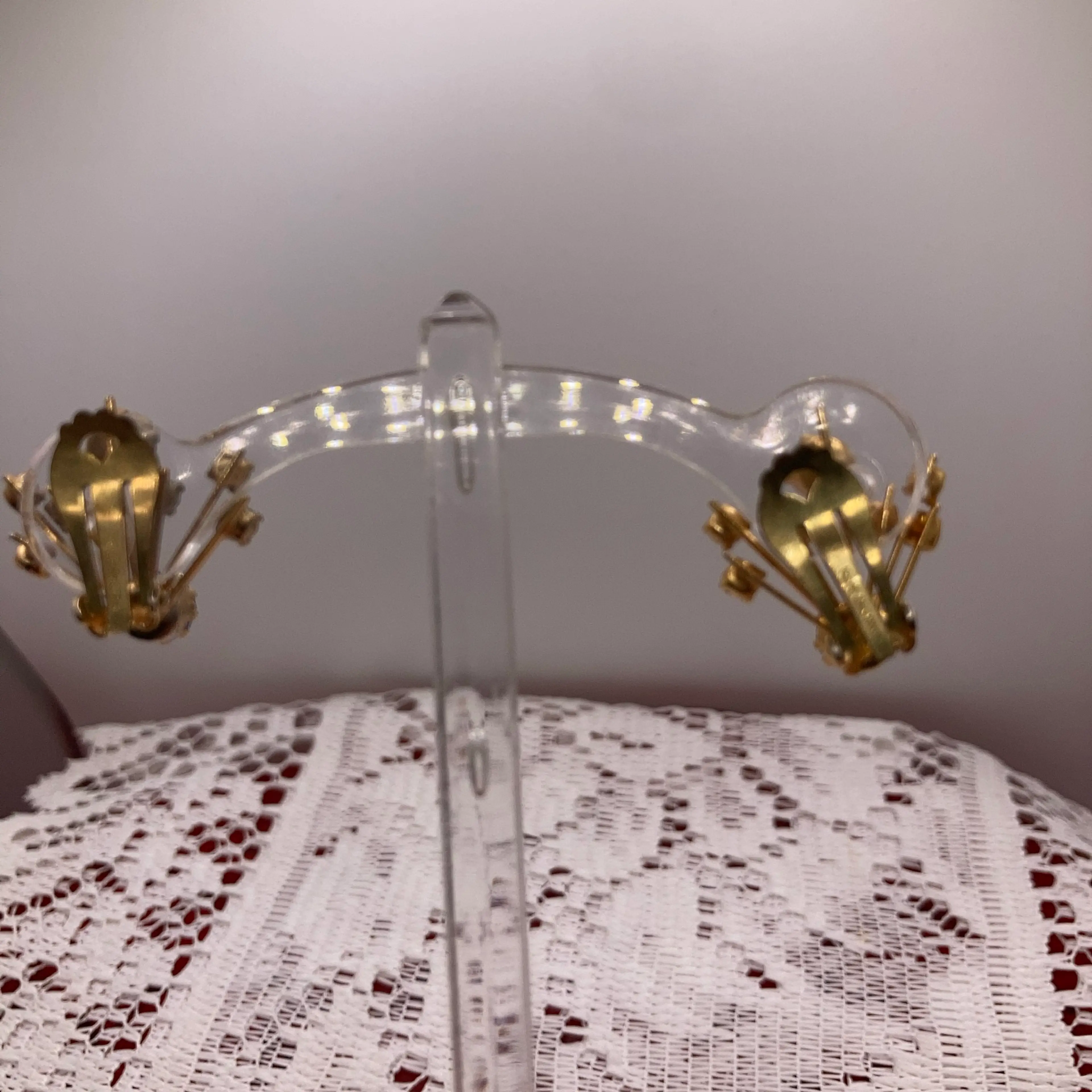 Image 4 of 7