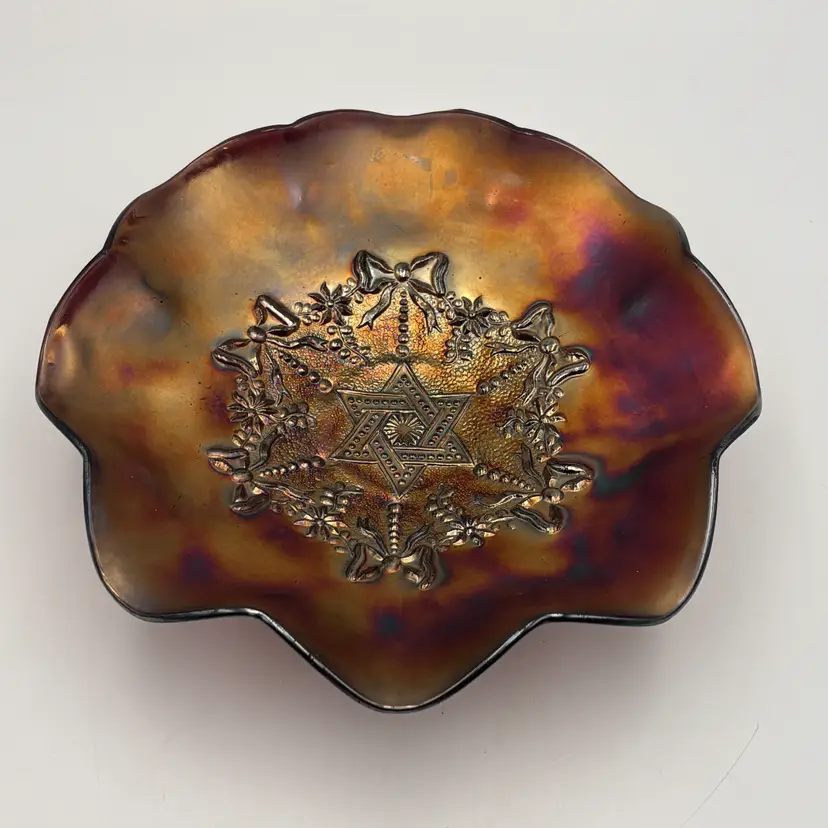 Northwood Amethyst Carnival Glass Star of David and Bows Footed Ruffled Bowl