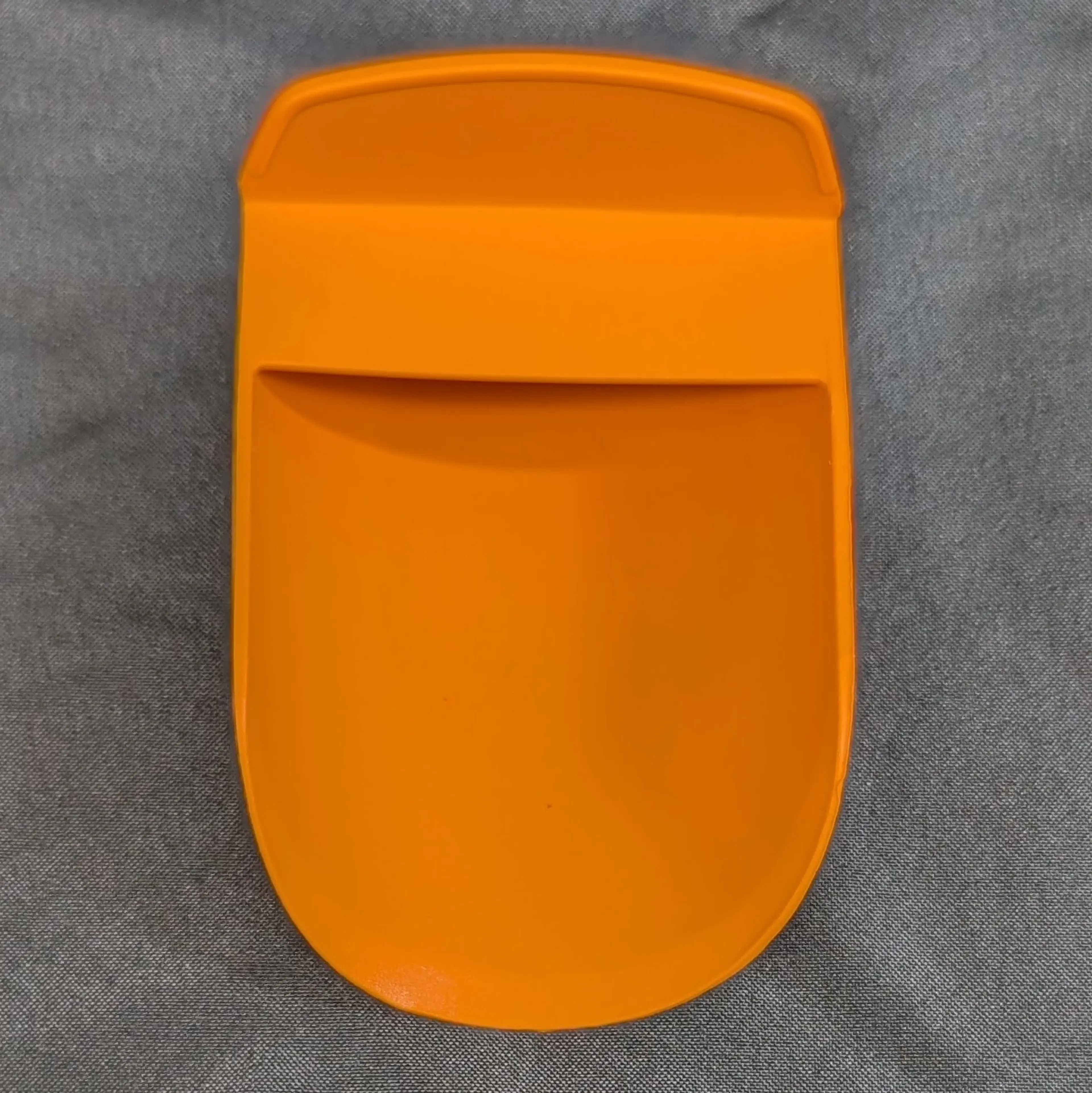 Image 3 of 8