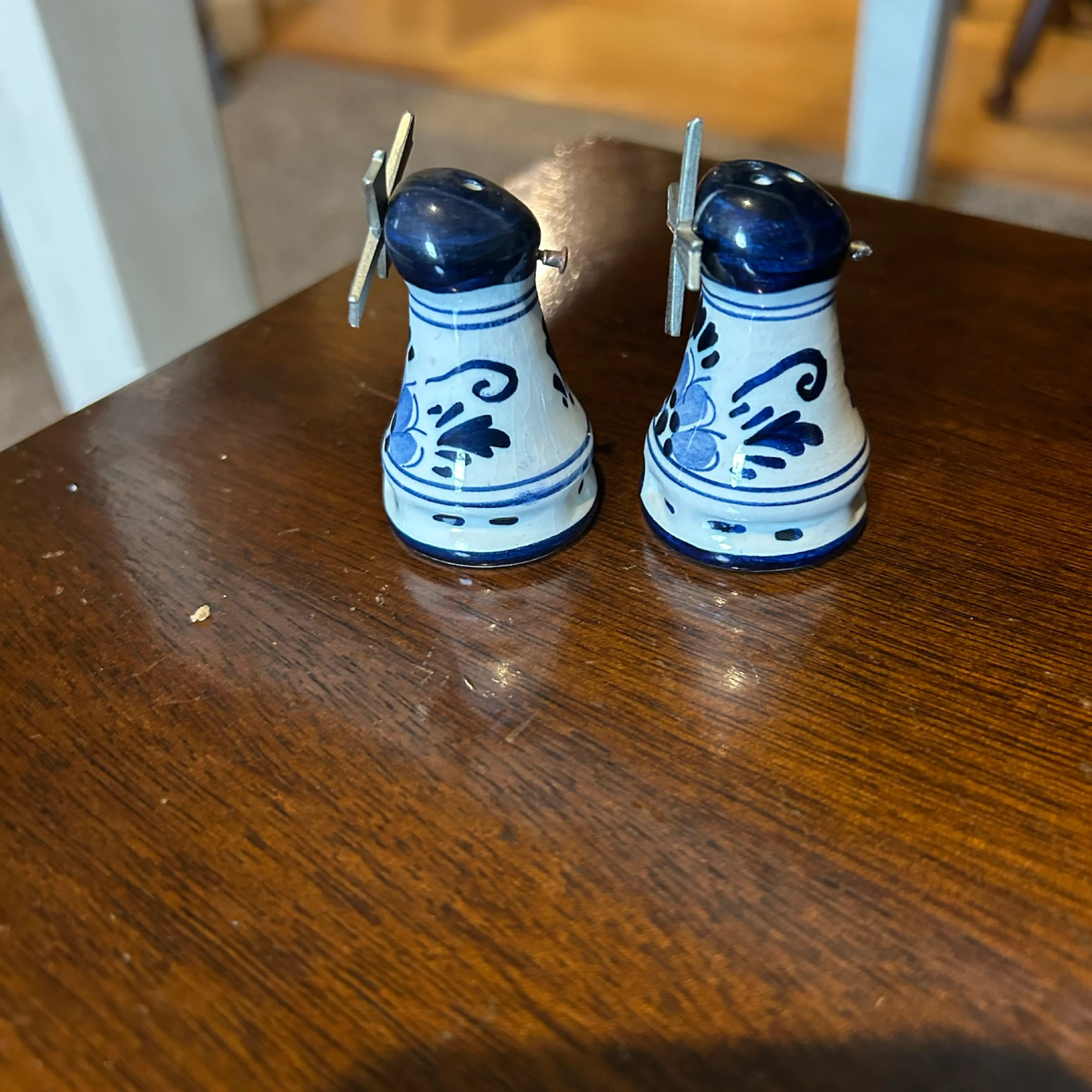 Image 2 of 4