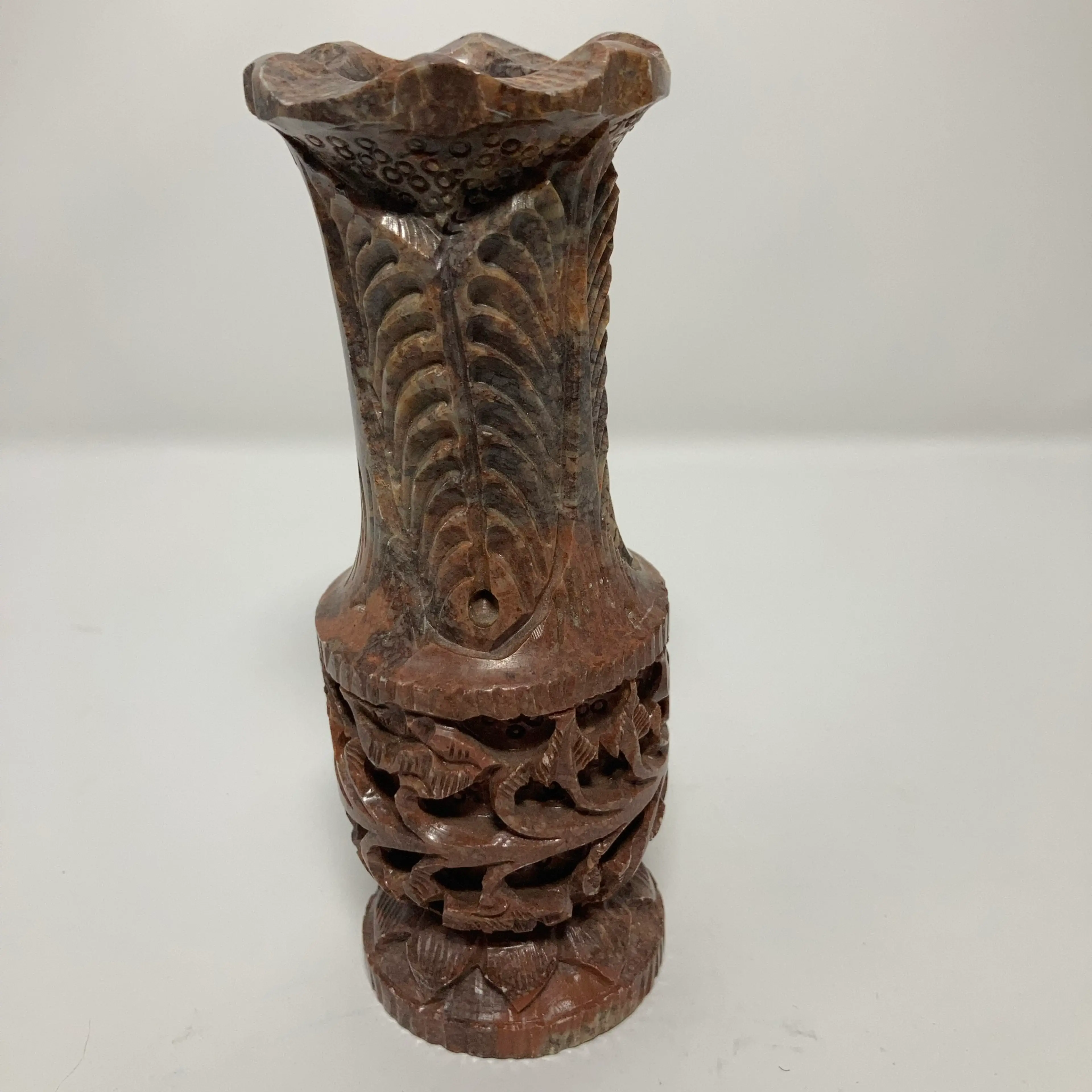 Image 3 of 20