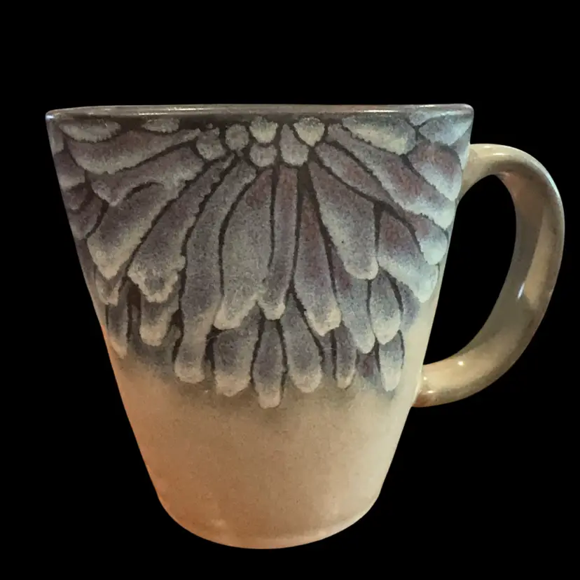Stoneware Chrysanthemum Mug 16oz