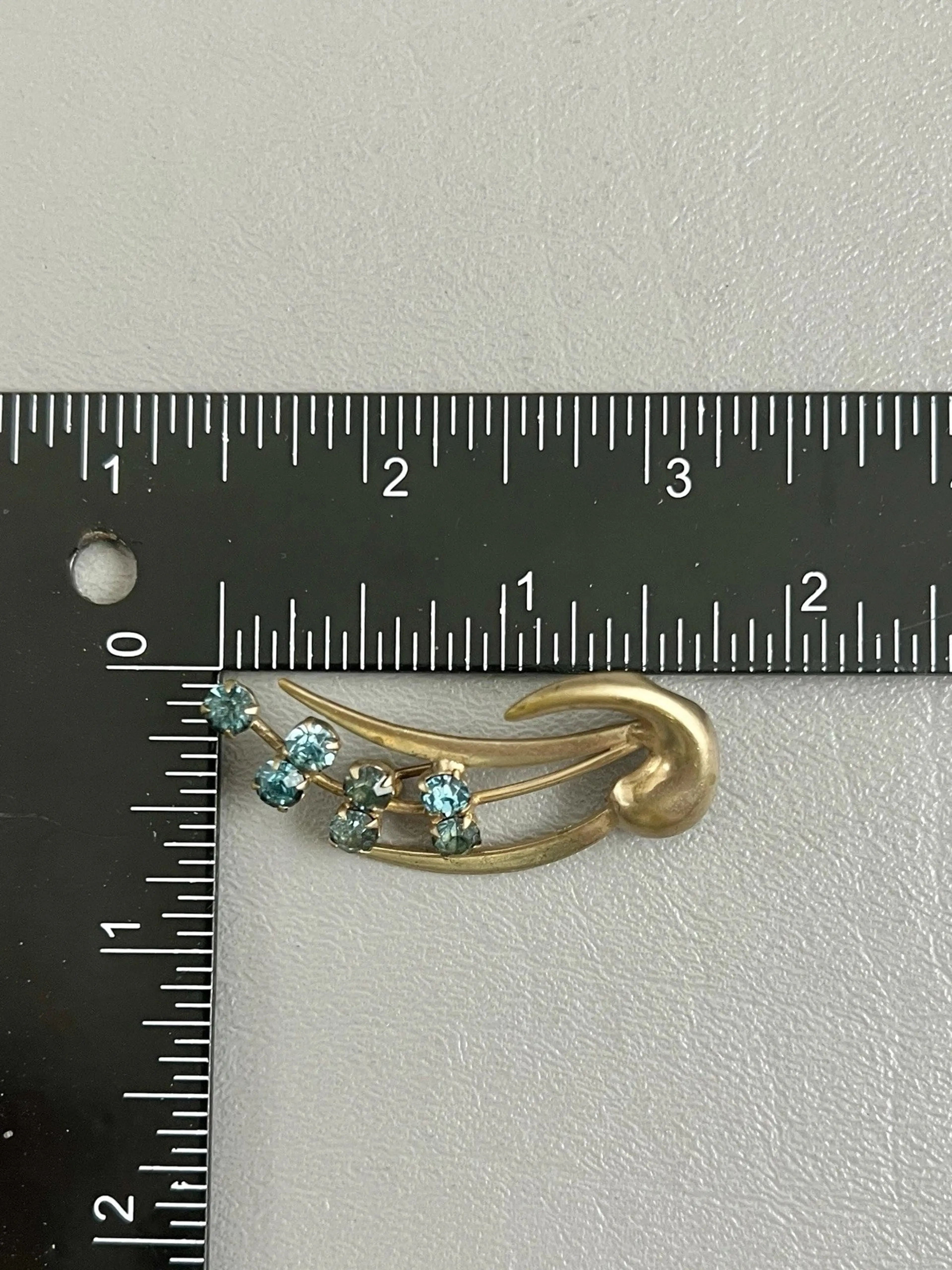 Image 4 of 4