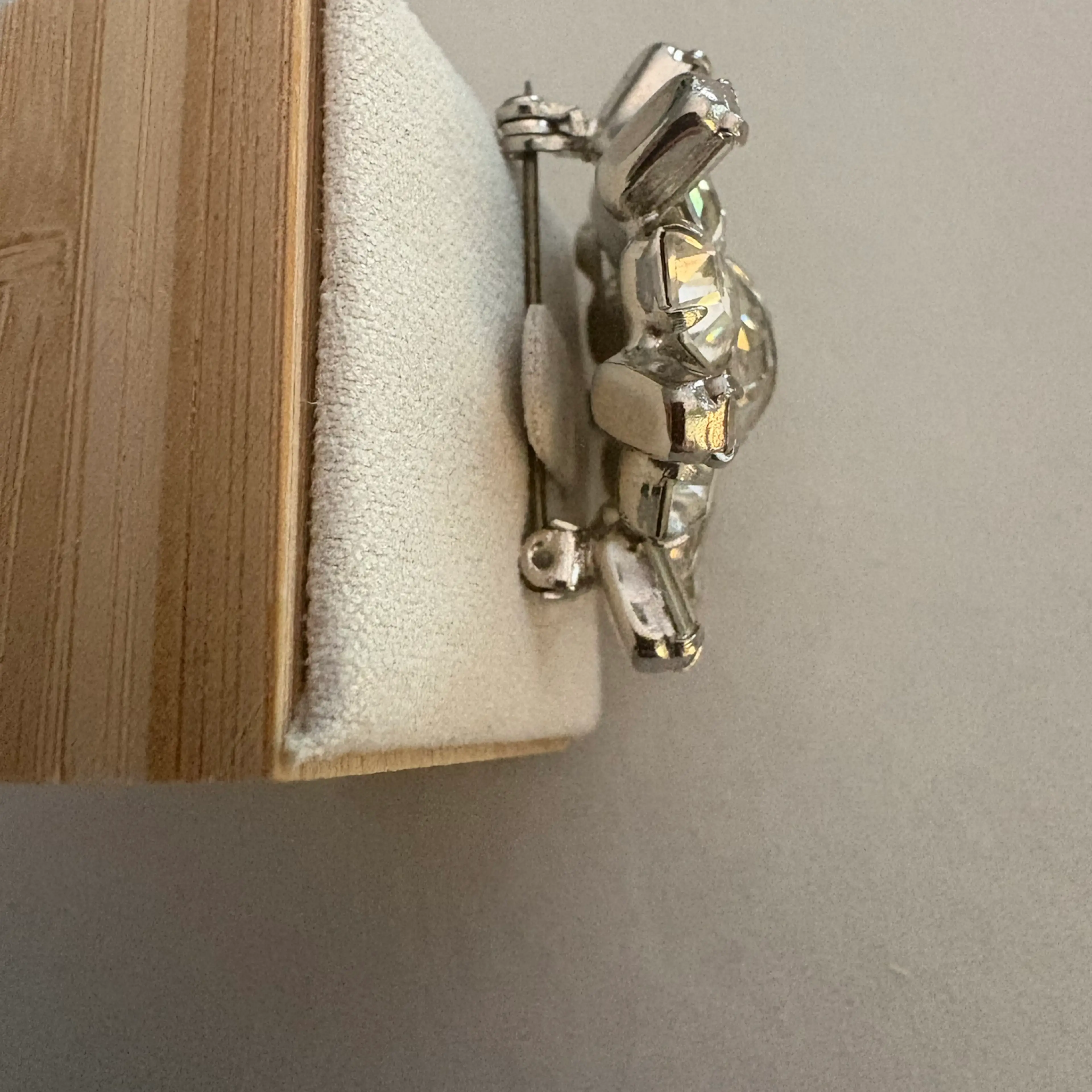 Image 2 of 6