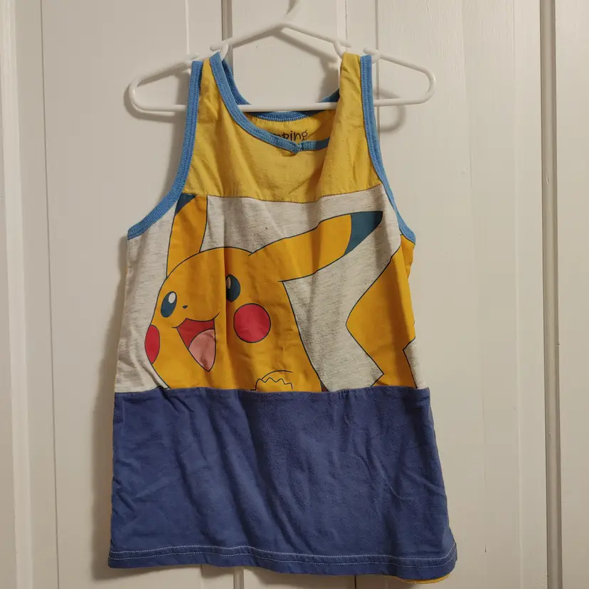 Kids- Brand: Jumping Bean. Size 8. Pokemon tank. Material- 60% cotton, 40% polyester. Vintage condition.