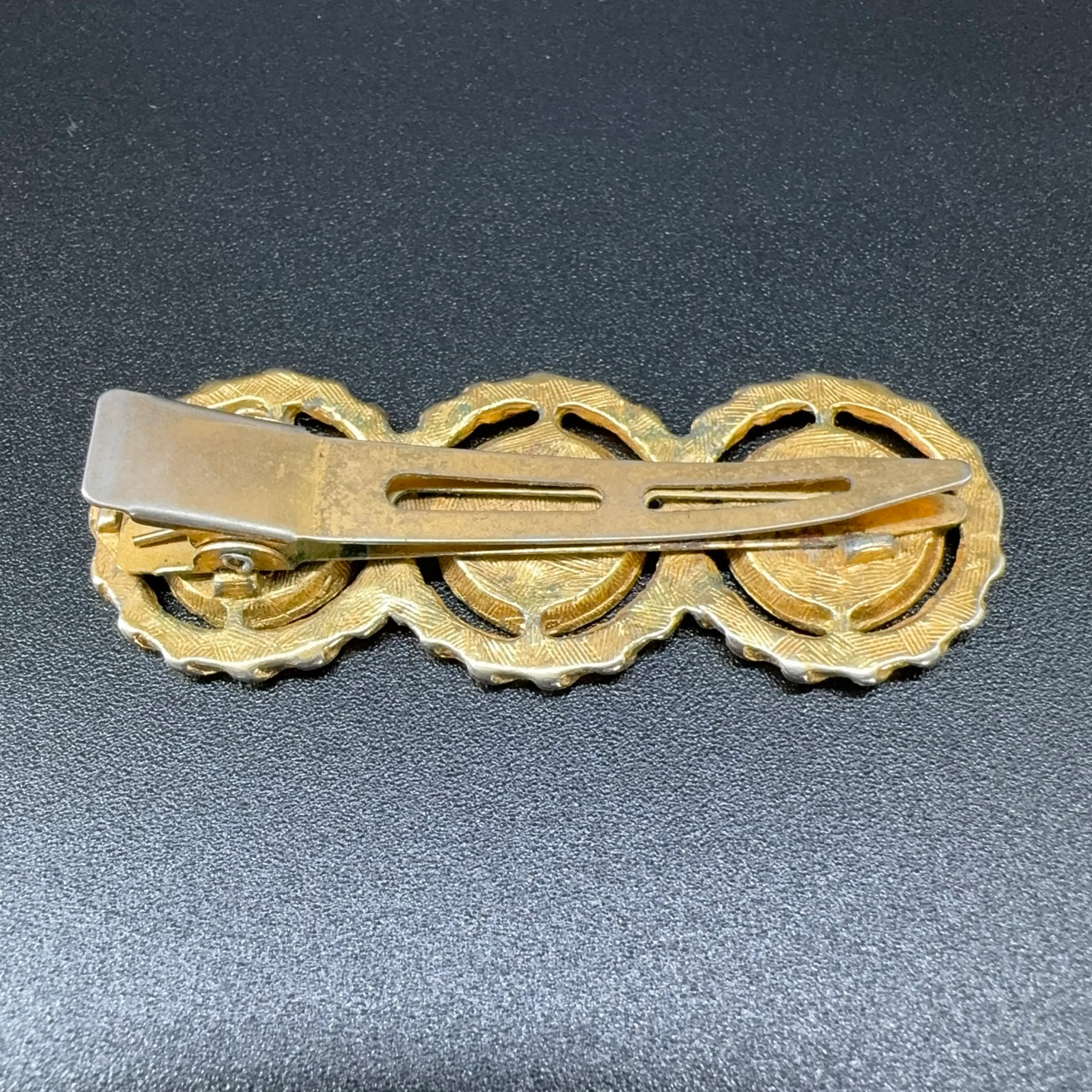 Image 2 of 2