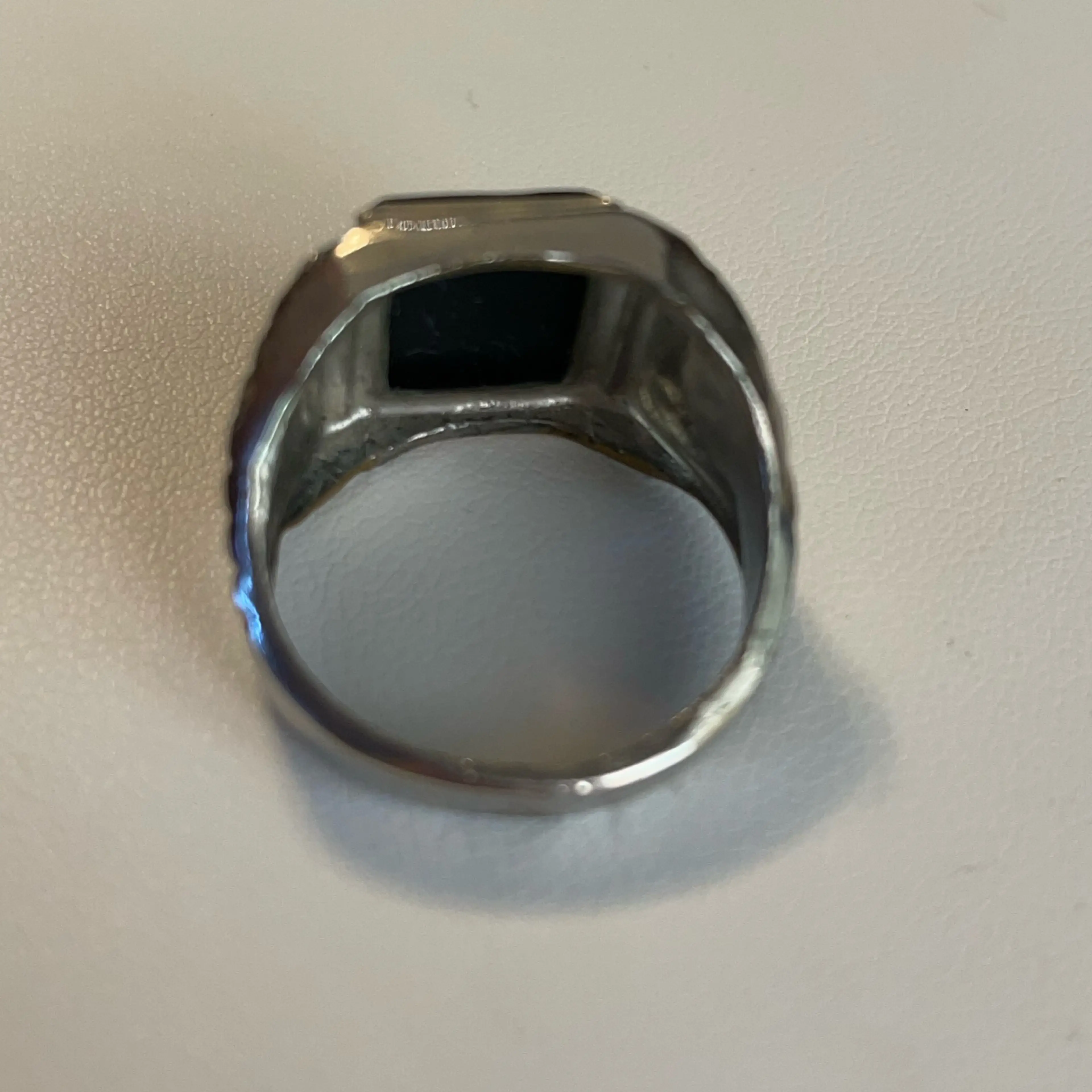 Image 4 of 4