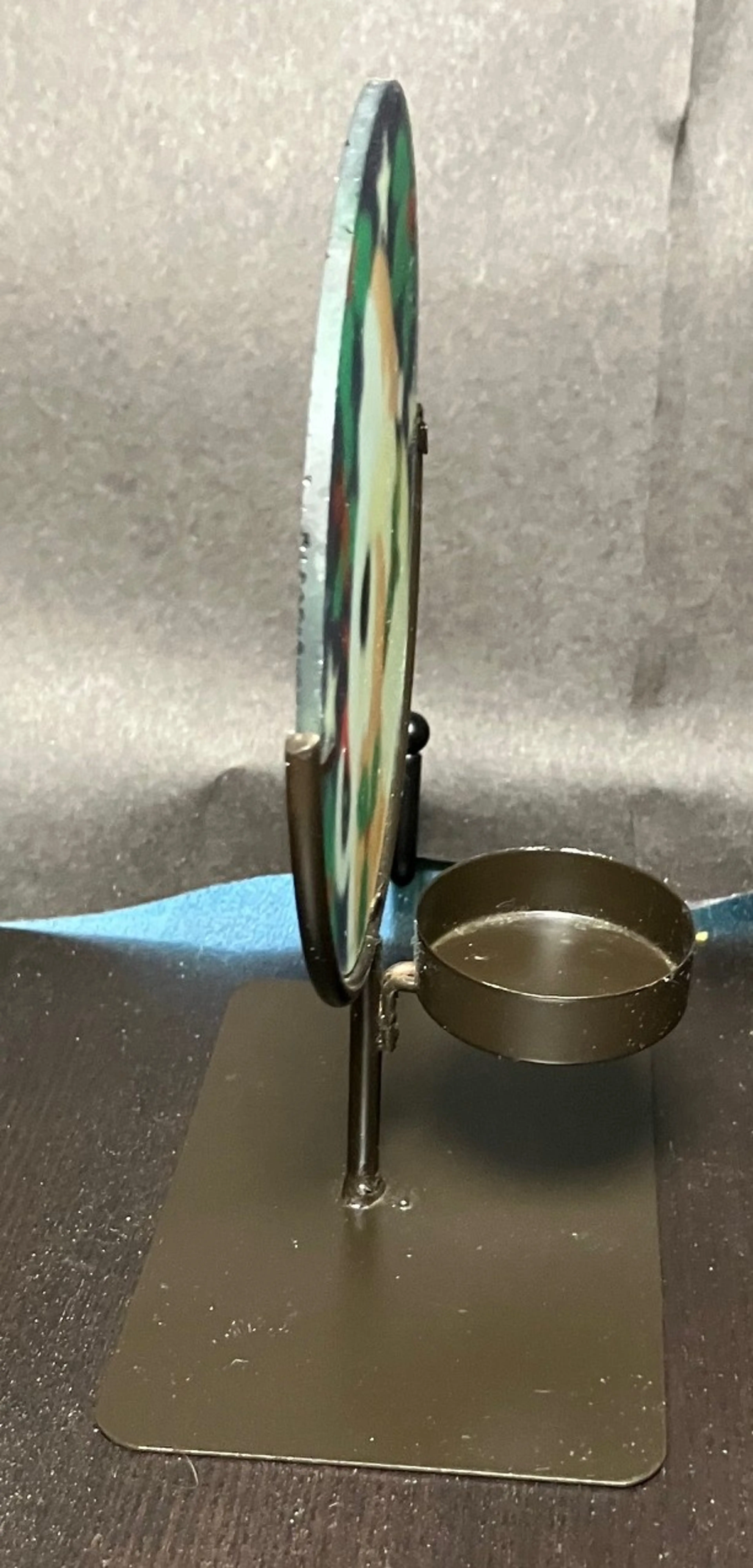 Image 2 of 6