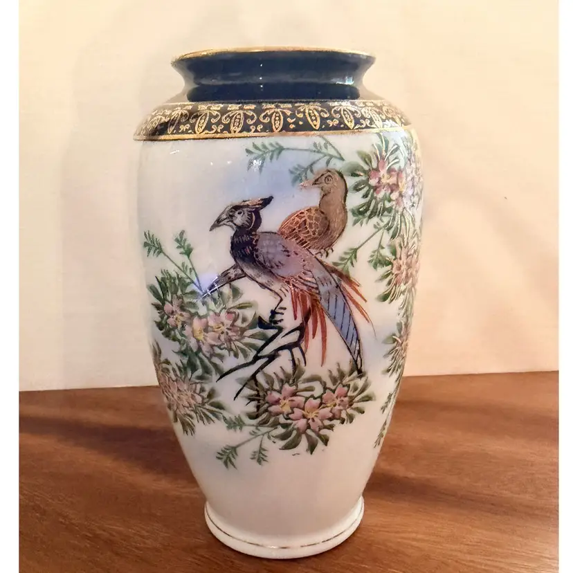 Japanese Porcelain Vase 5”