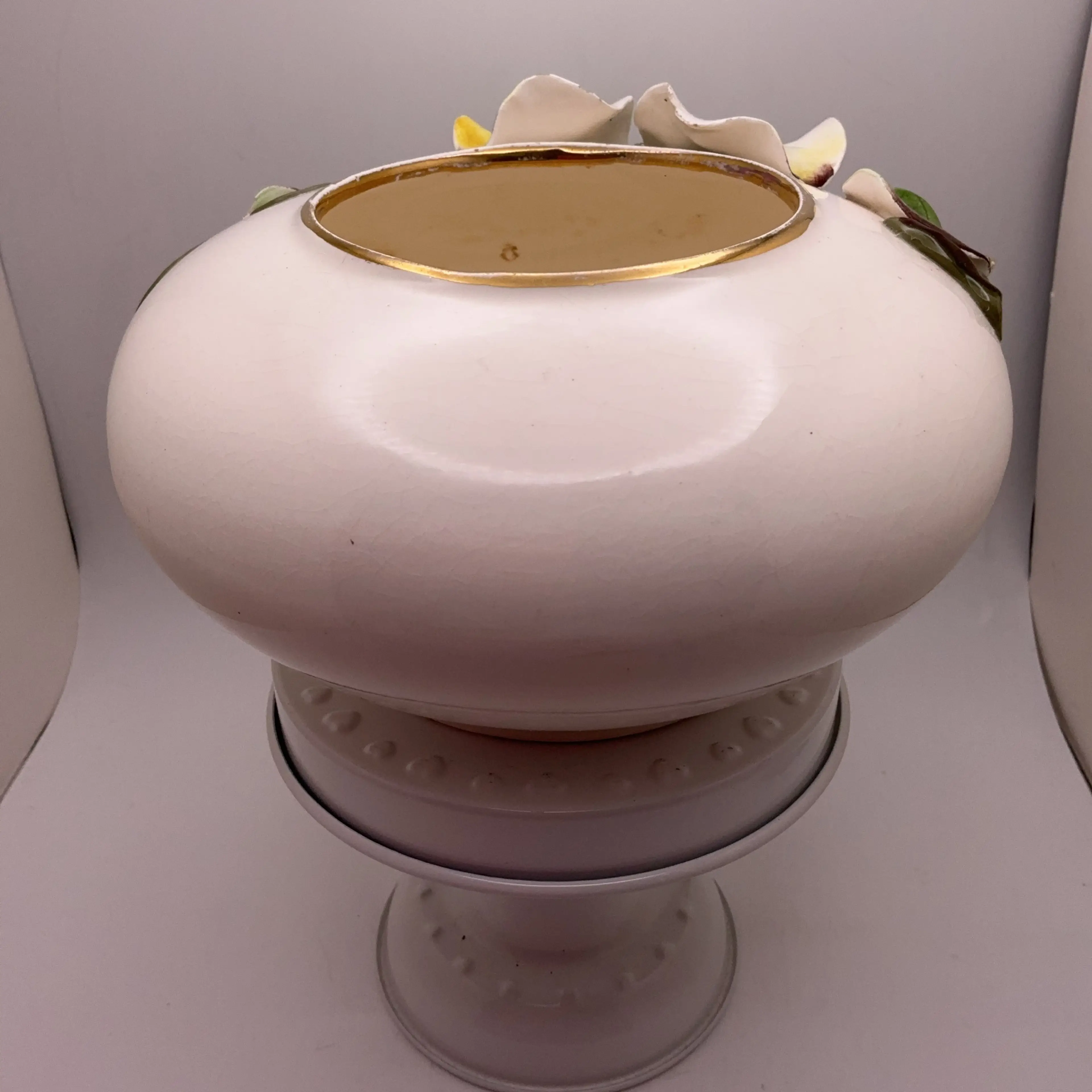 Image 3 of 6