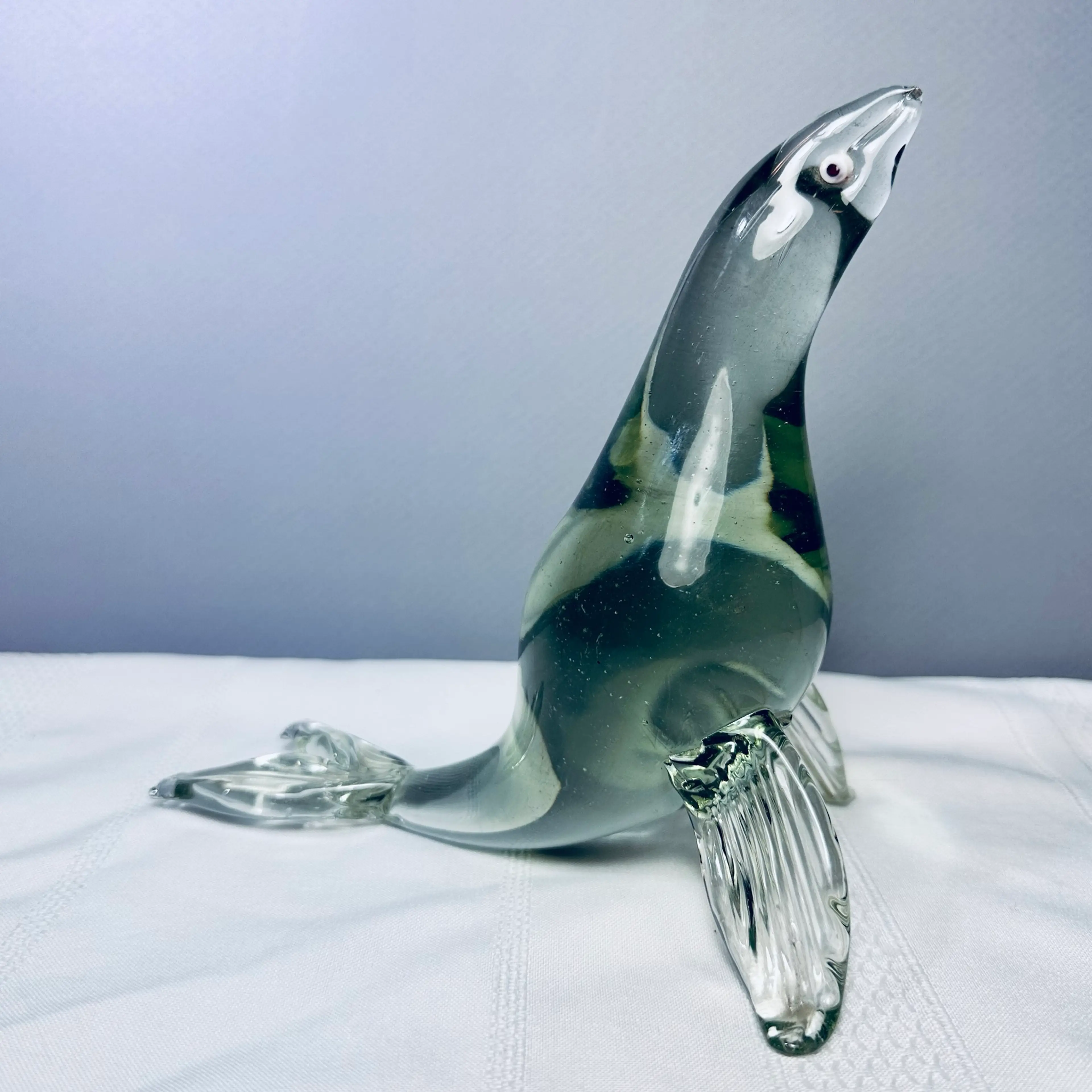Image 2 of 20