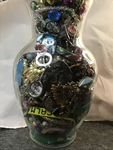 Jewelry Jar! a Big one! Back at after 2 months away!