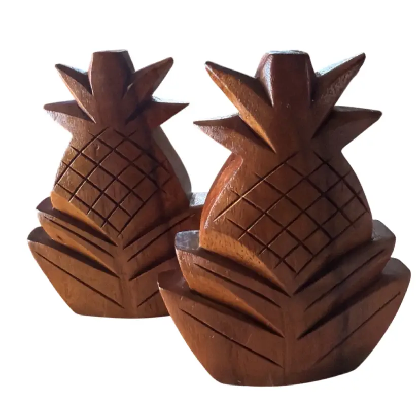 Vintage Carved Pineapple Salt And Pepper Shakers Monkey Pod Hawaii