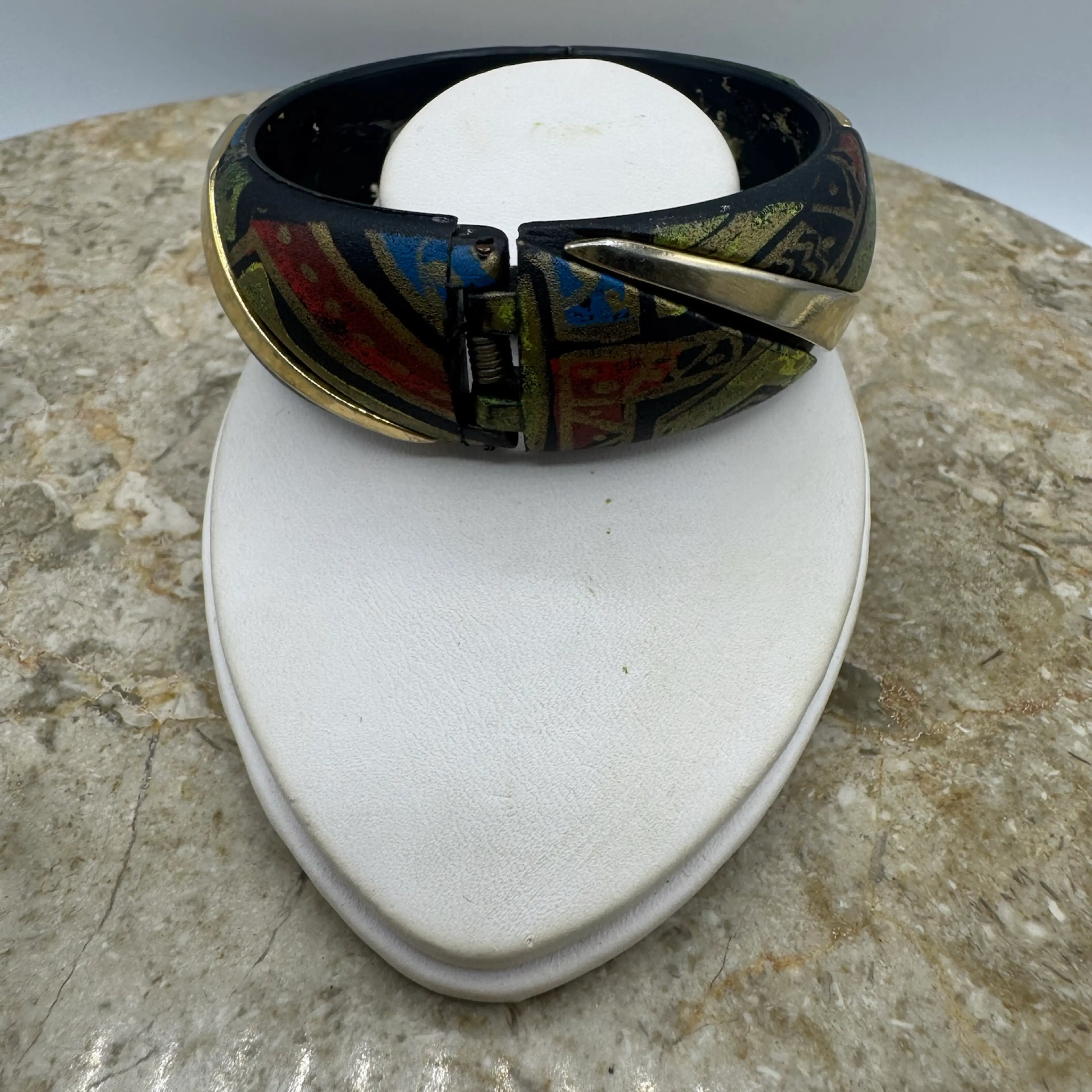 Image 3 of 6