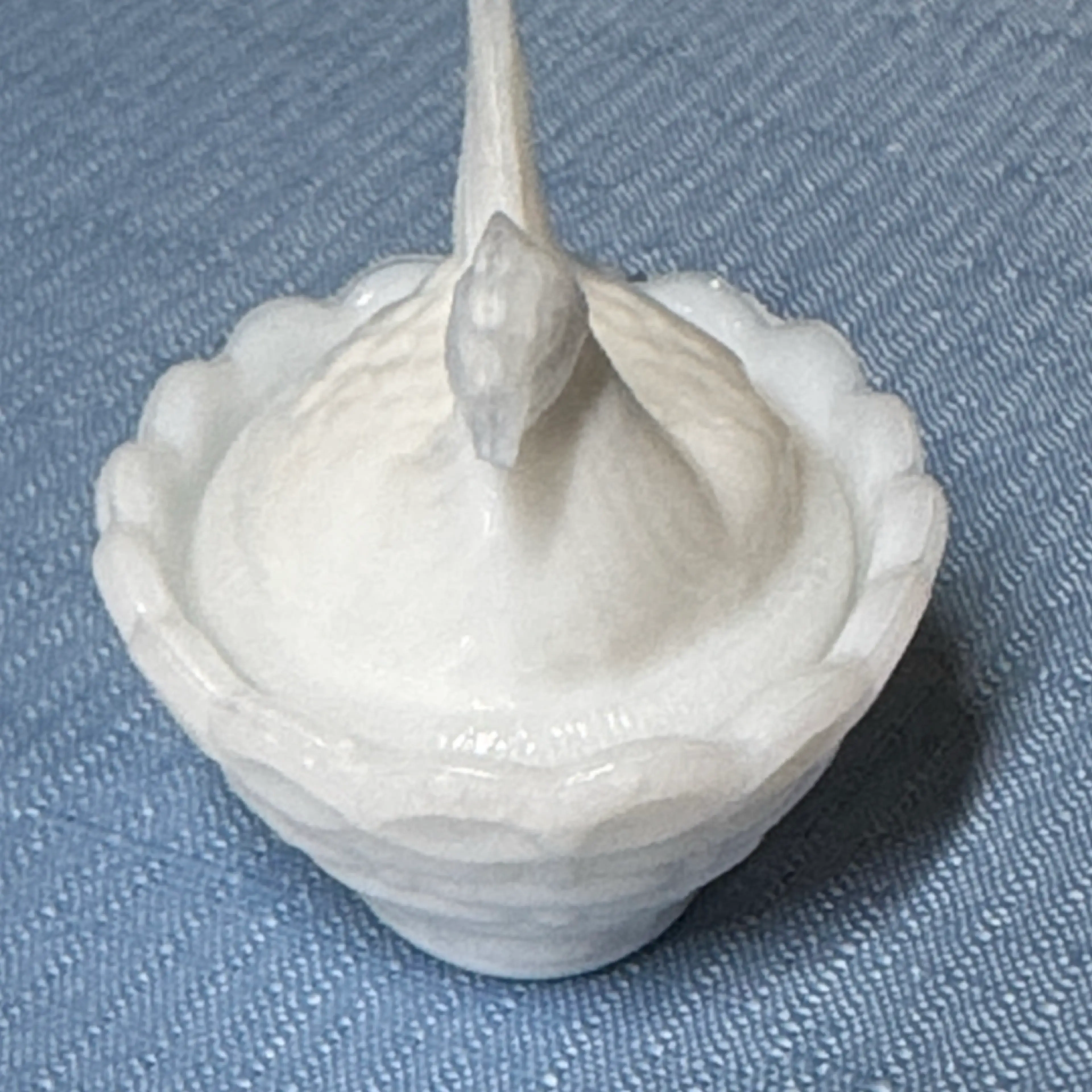 Image 2 of 7