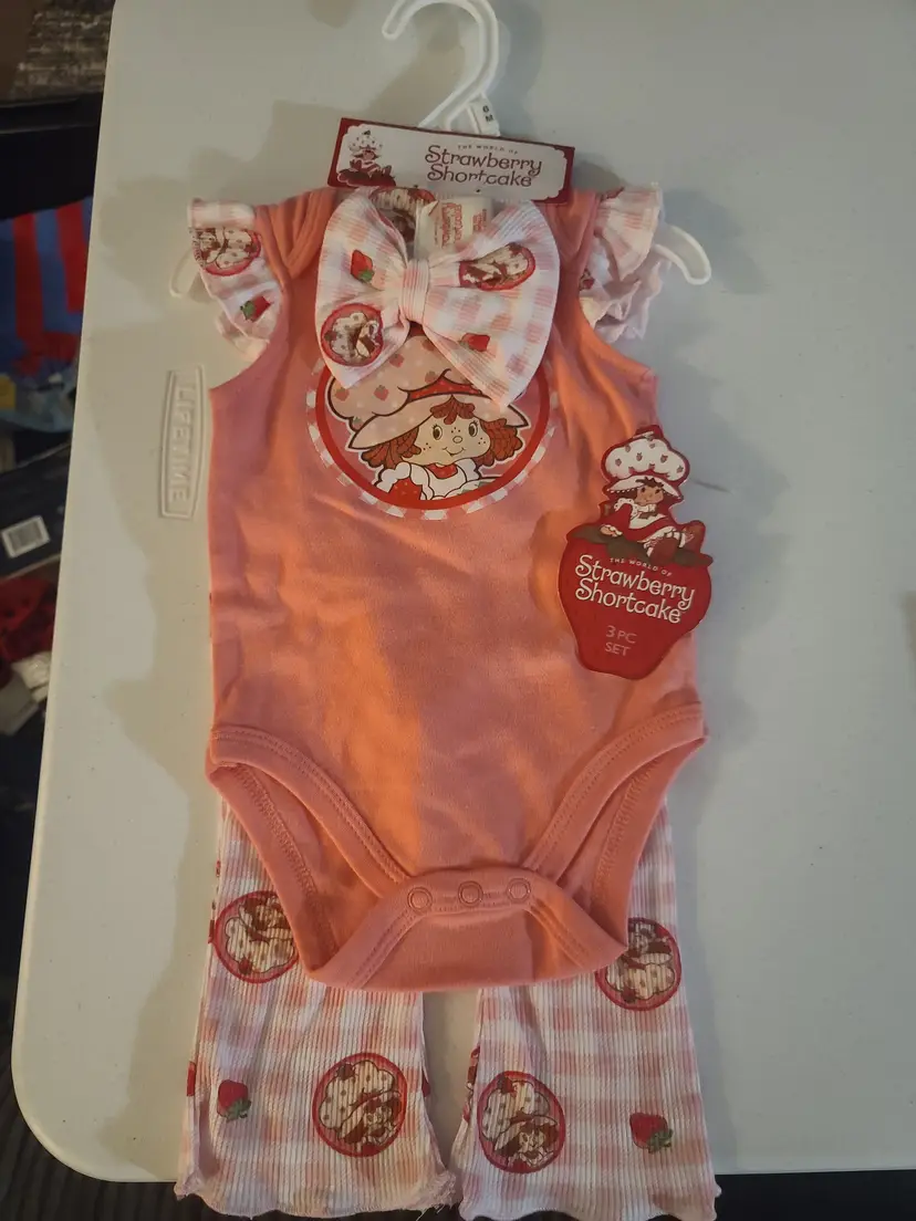 6M-Strawberry Shortcake Baby Outfit Set