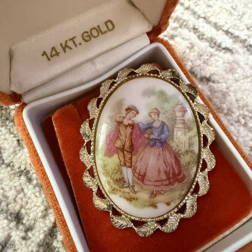 Vintage Fragonard Courting Scene Brooch