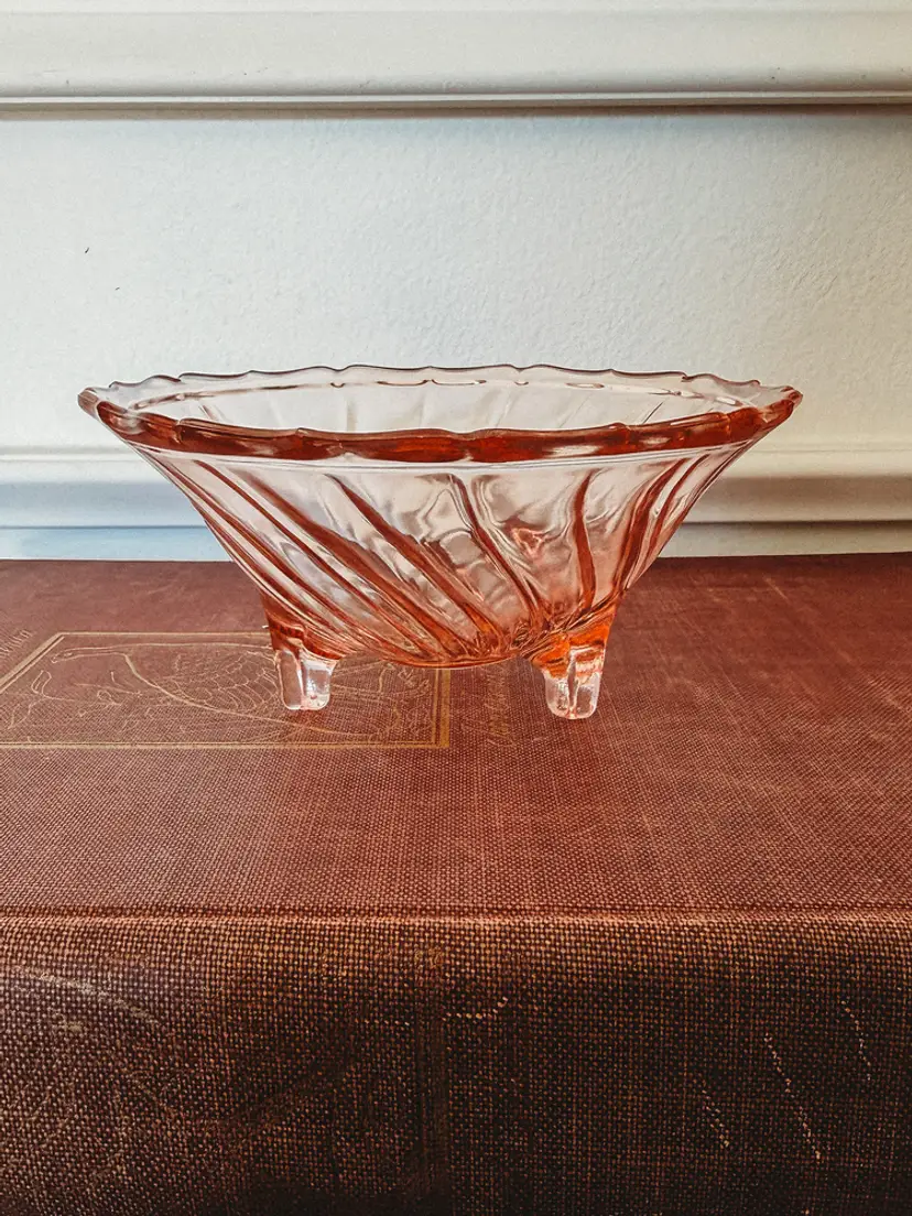 Jeannette Glass Pink Depression Glass Petal Swirl Candy Dish