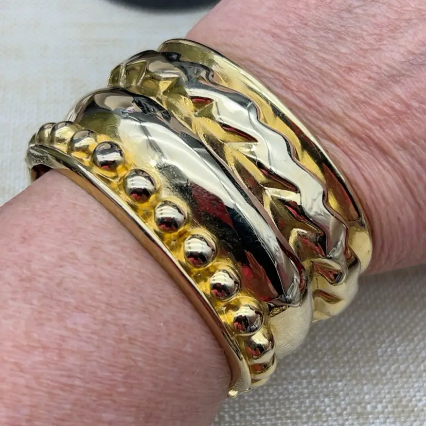 #02 Gold Tone Wide Sculptural Hinged Bangle Bracelet Beaded Wave Design 2.5”
