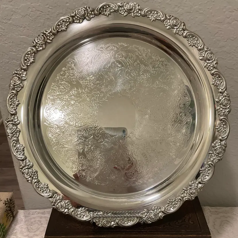 🎉15” Oneida “DuMaurier” Round Silver-plate Serving Tray - In The Box