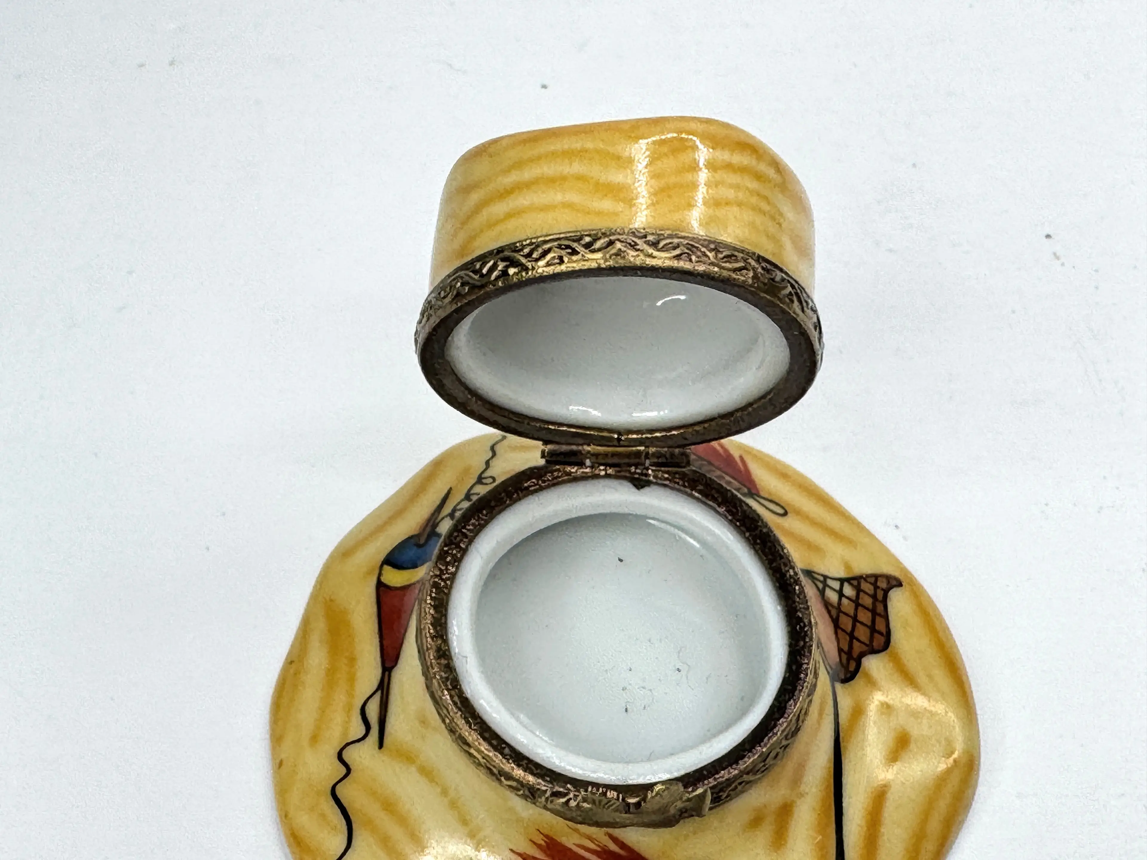 Image 4 of 7