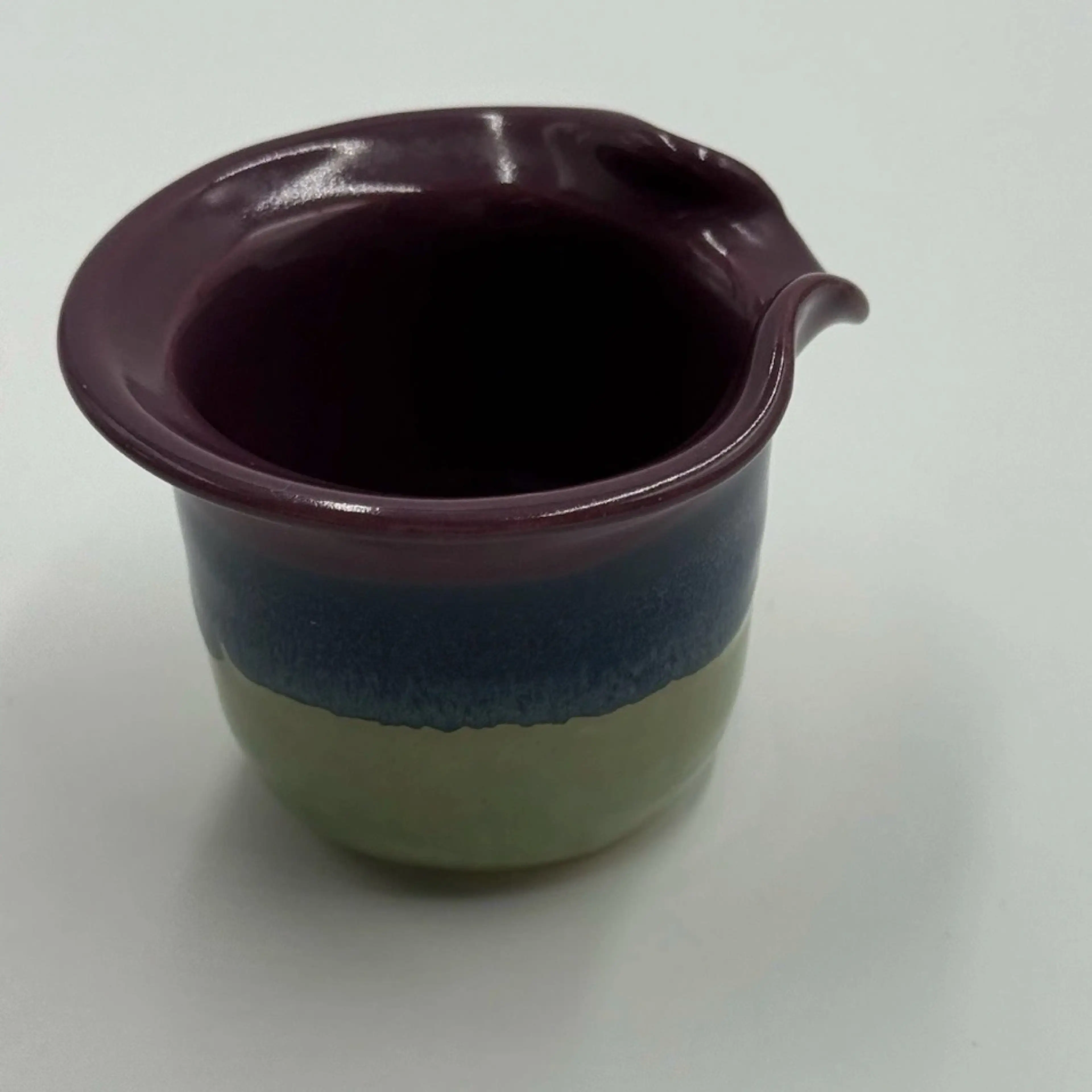 Image 2 of 6