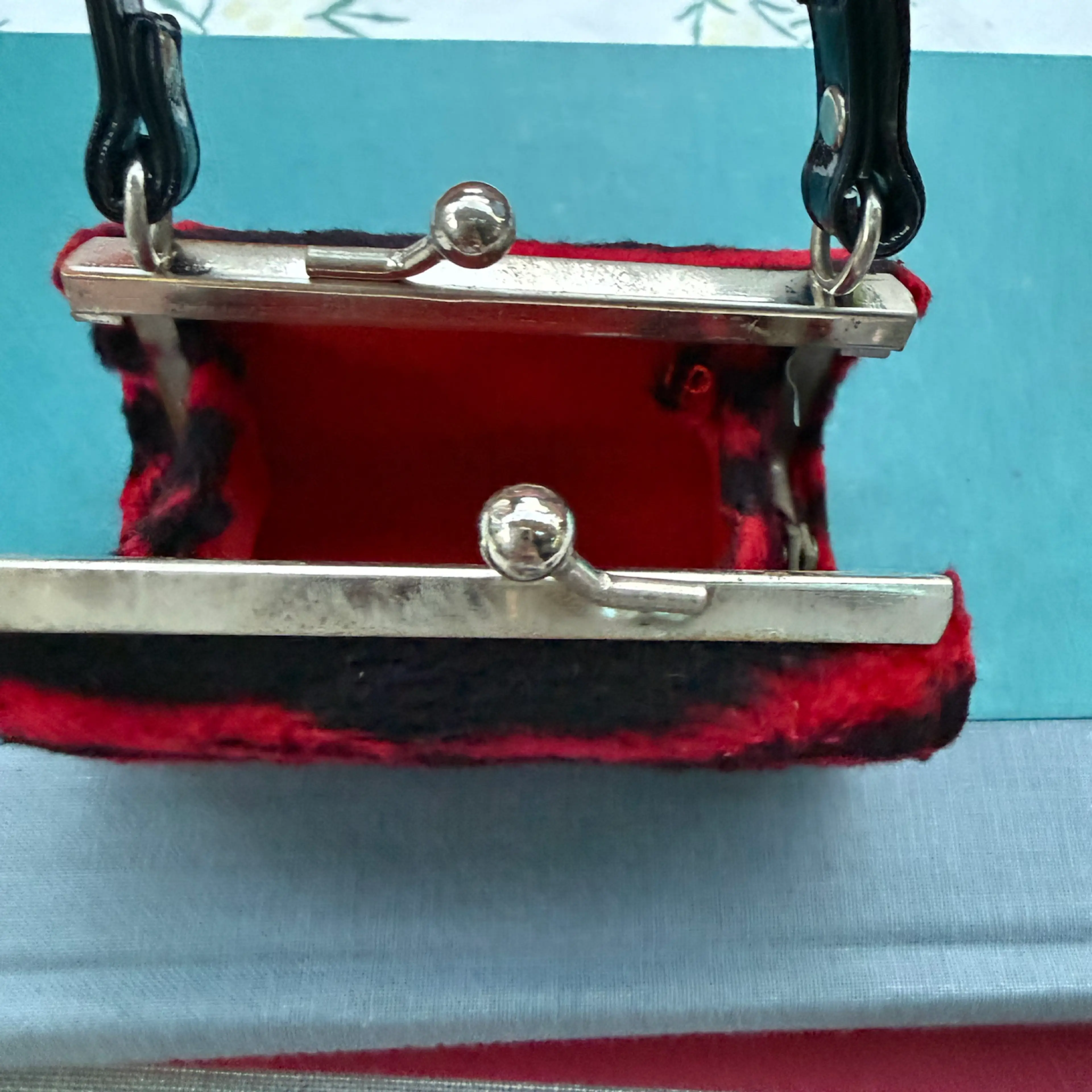 Image 2 of 4