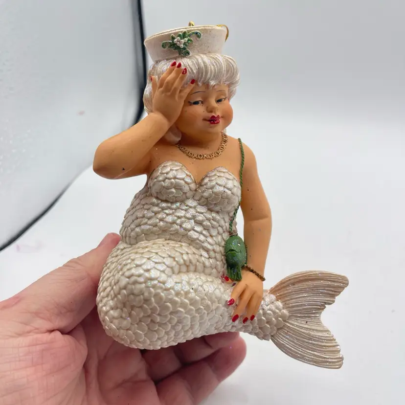 December Diamonds MISTLETOE Mermaid Ornament 55-90011 Green Fish Purse 2003