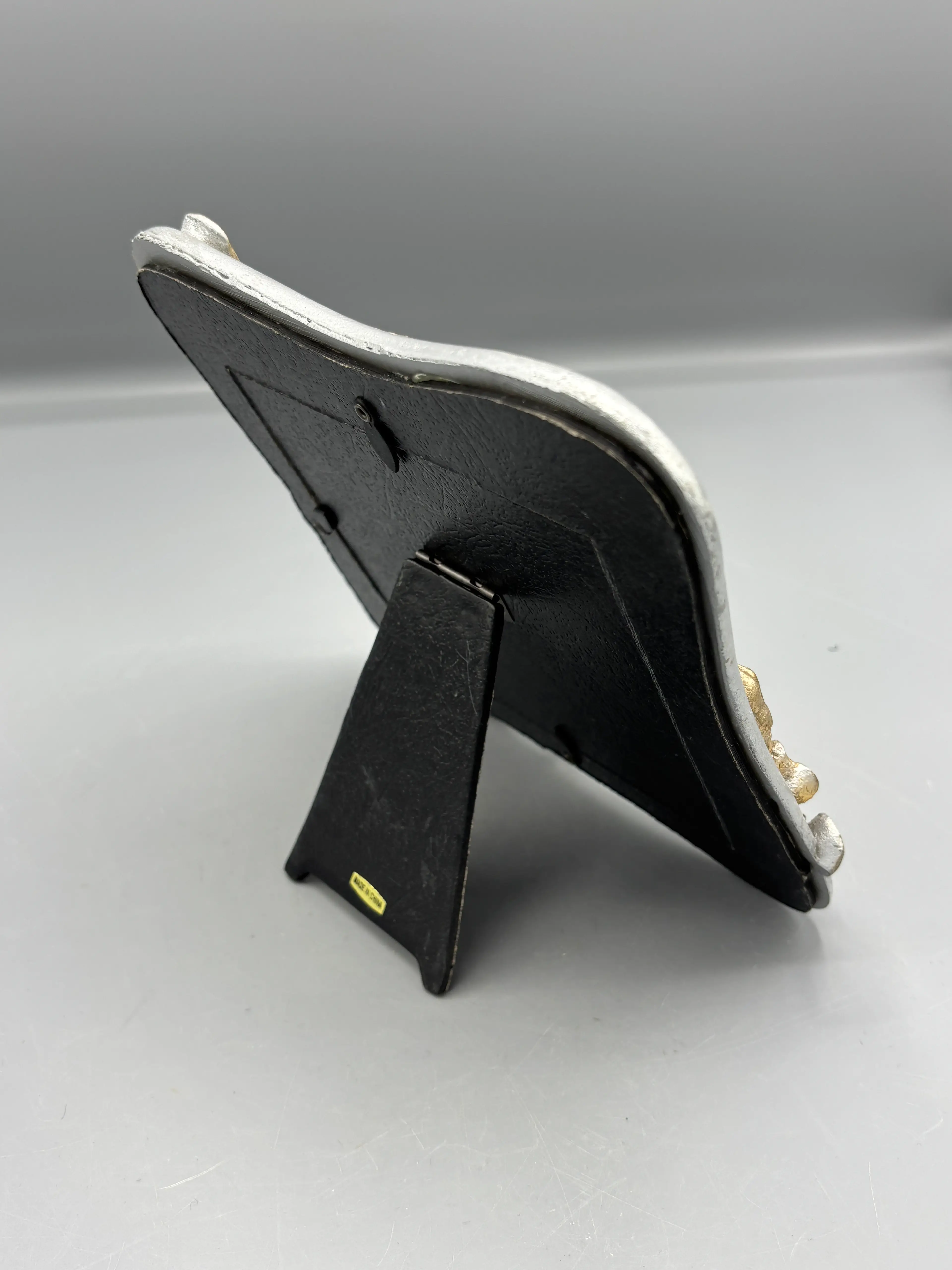 Image 3 of 4