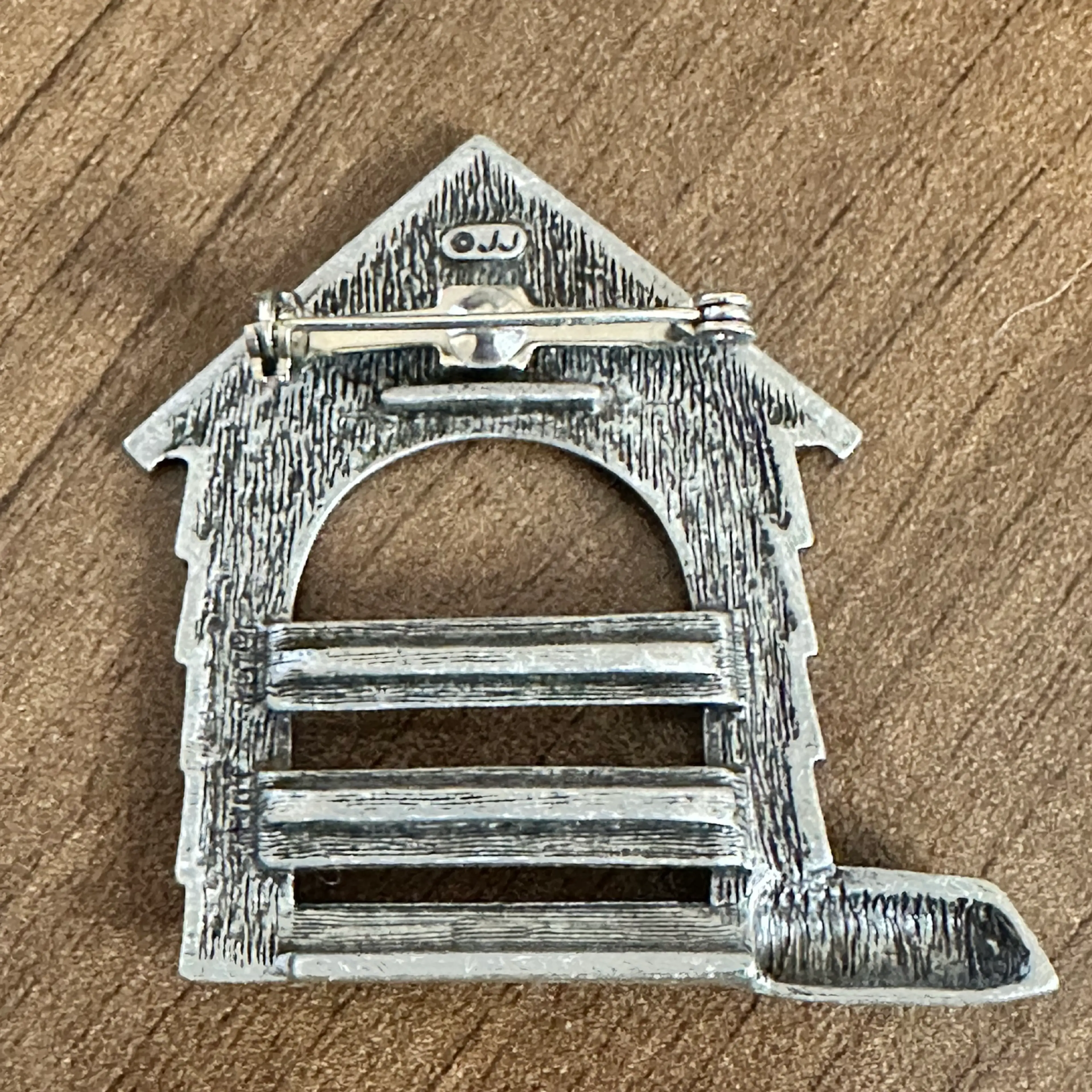 Image 2 of 2