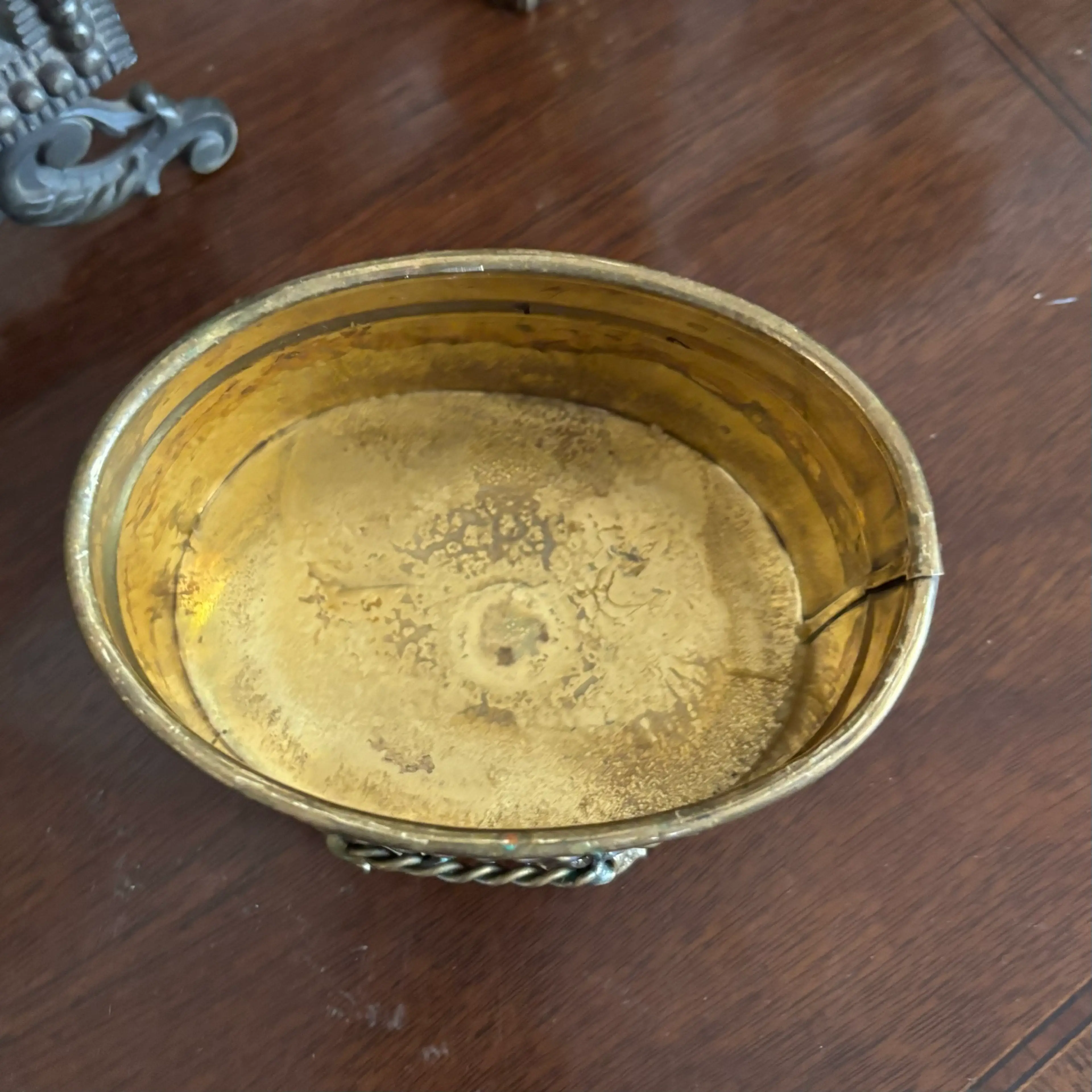 Image 3 of 4