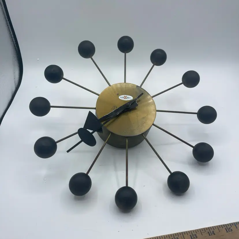 Howard Miller George Nelson Ball Clock 4755 Tested & Works MCM Plugs In works