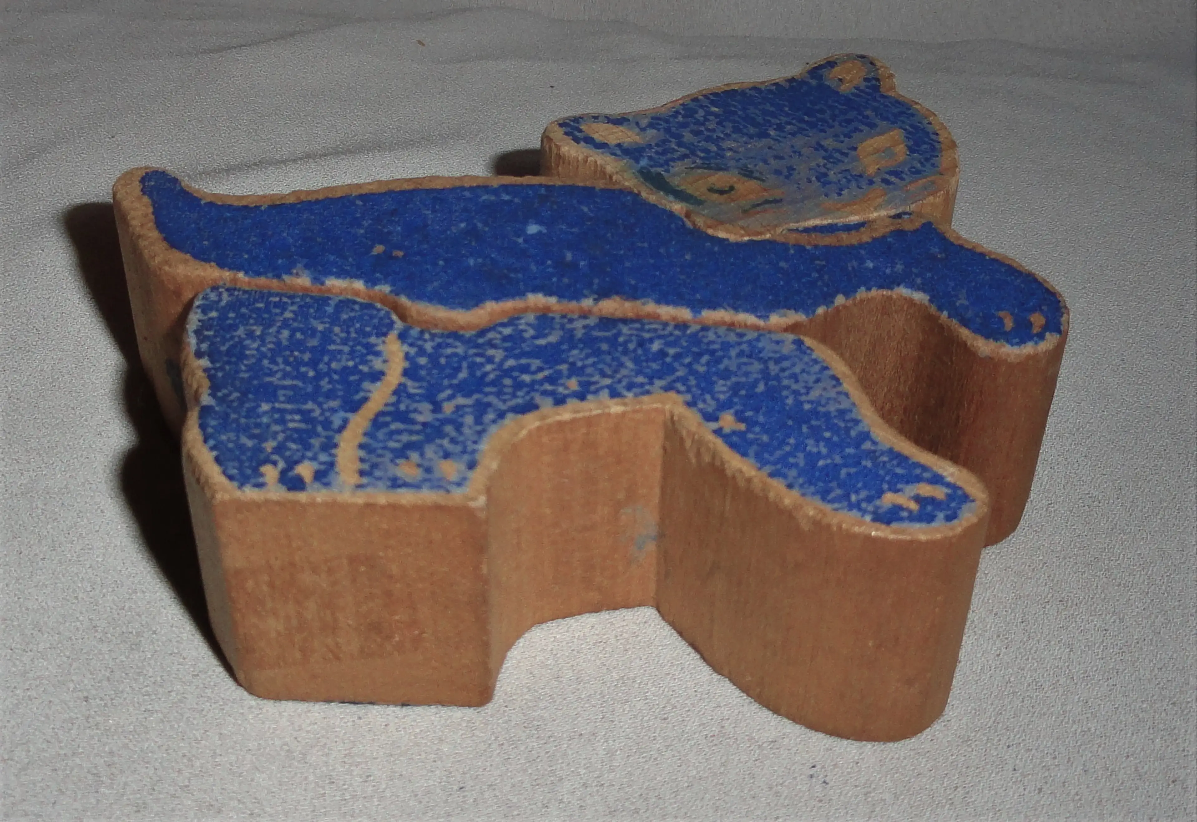 Image 2 of 6