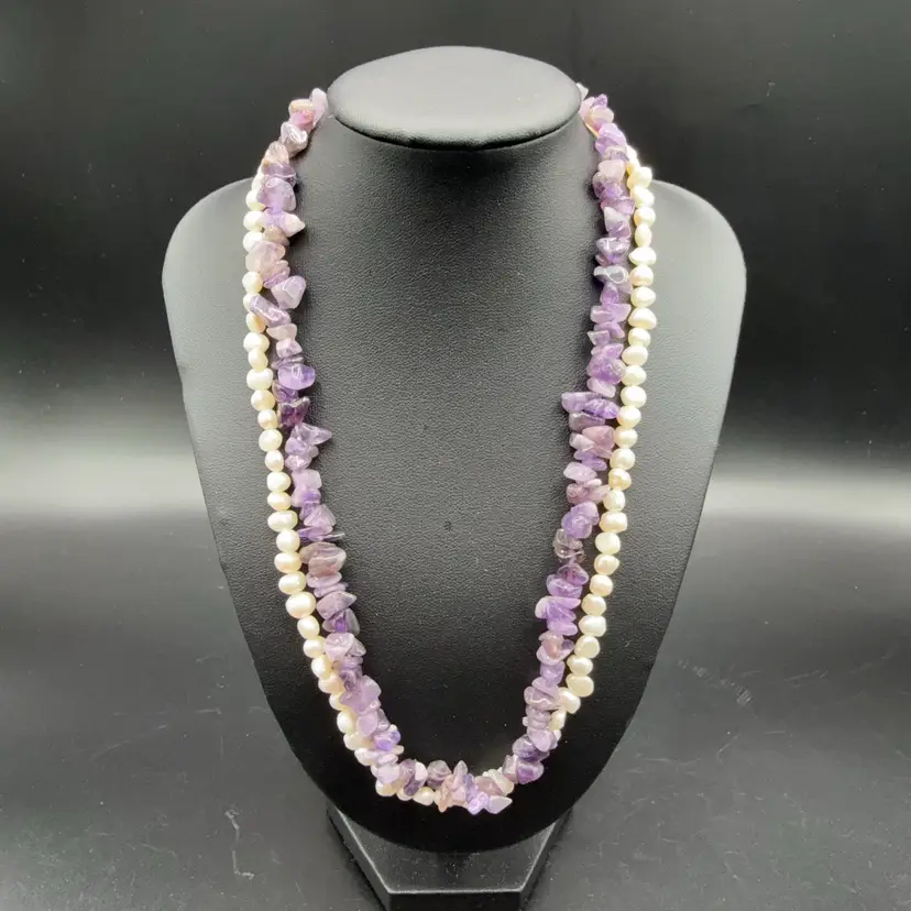 Amethyst Chip And Freshwater Pearl Necklace 21” Long