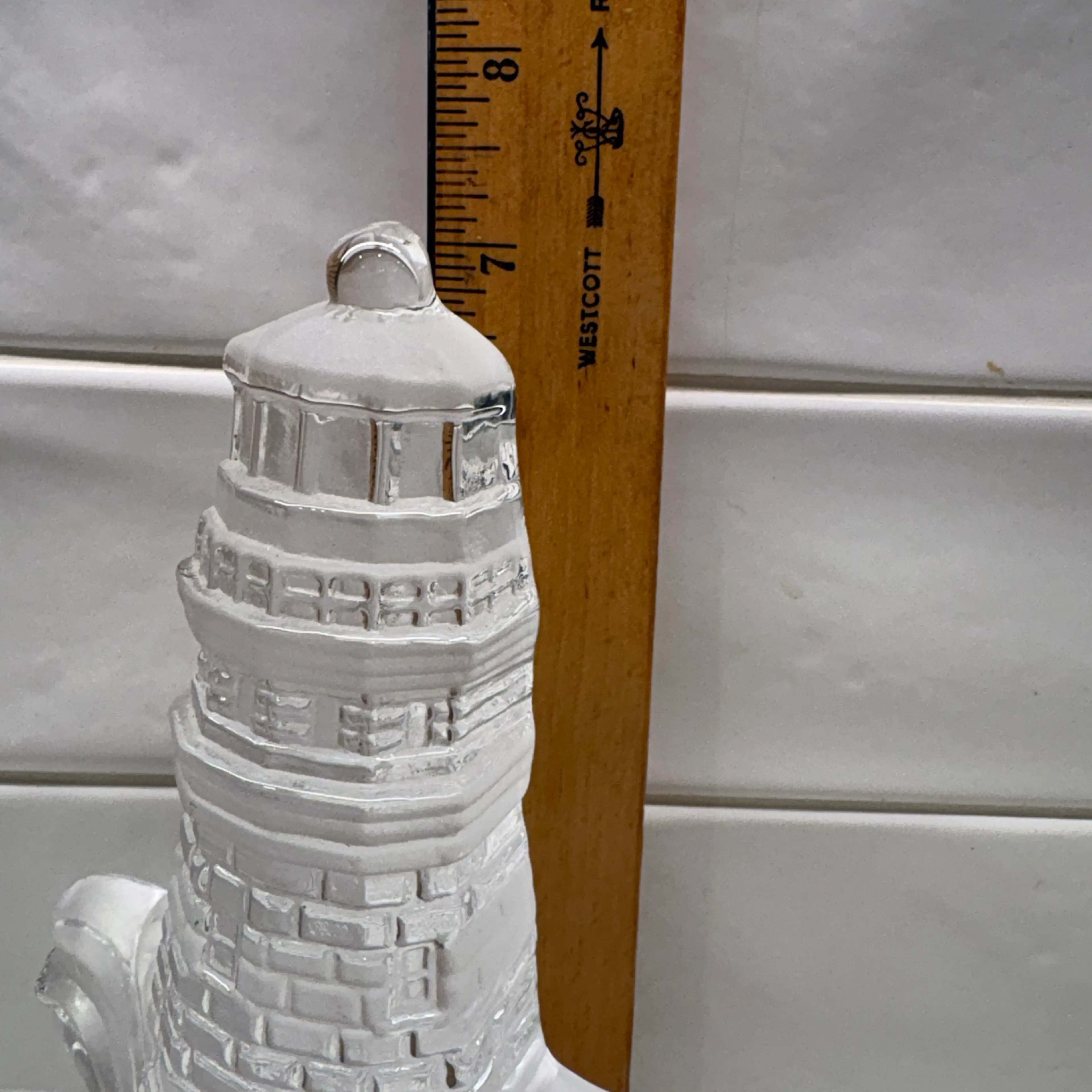 Image 4 of 4