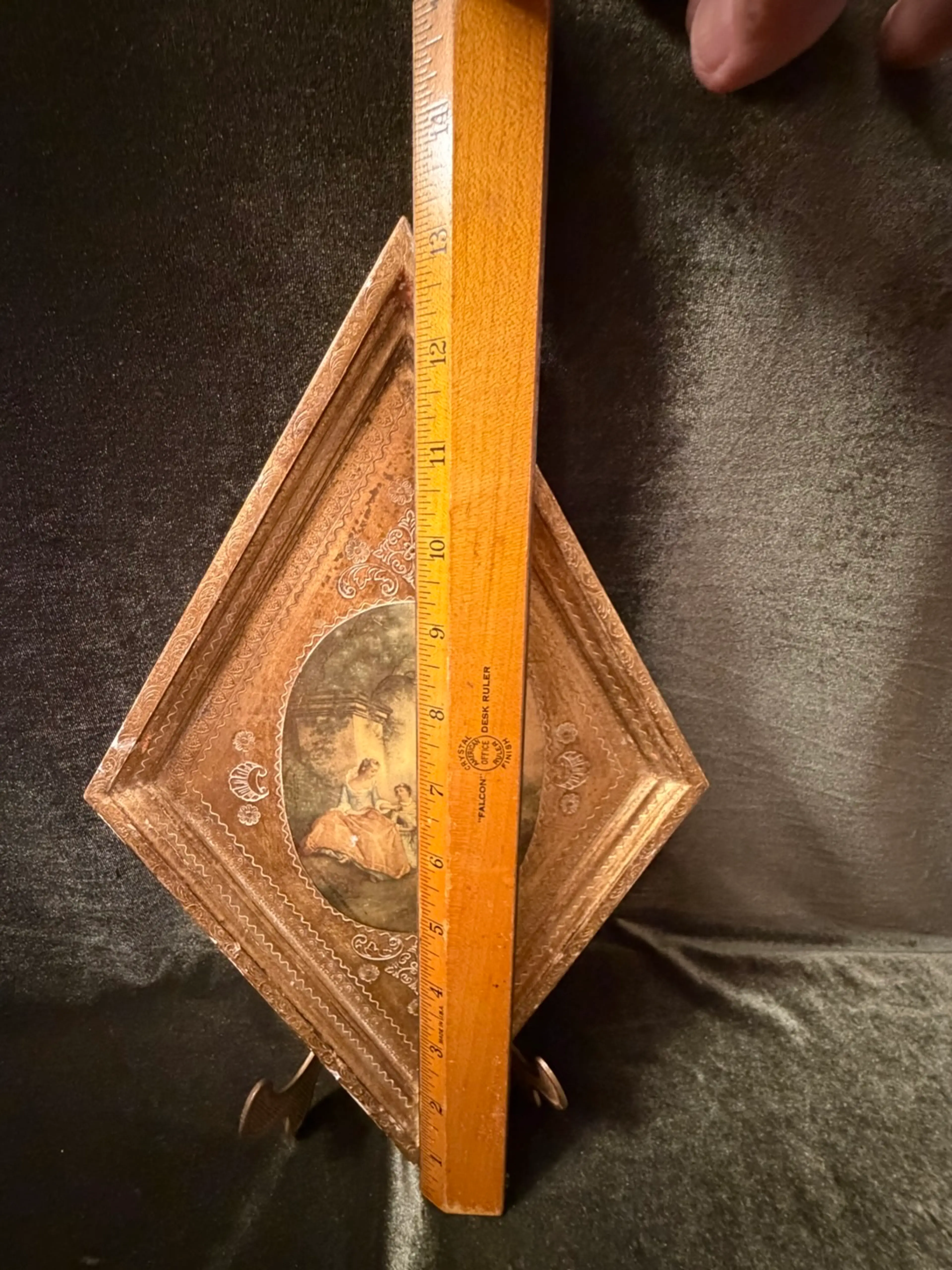 Image 2 of 8