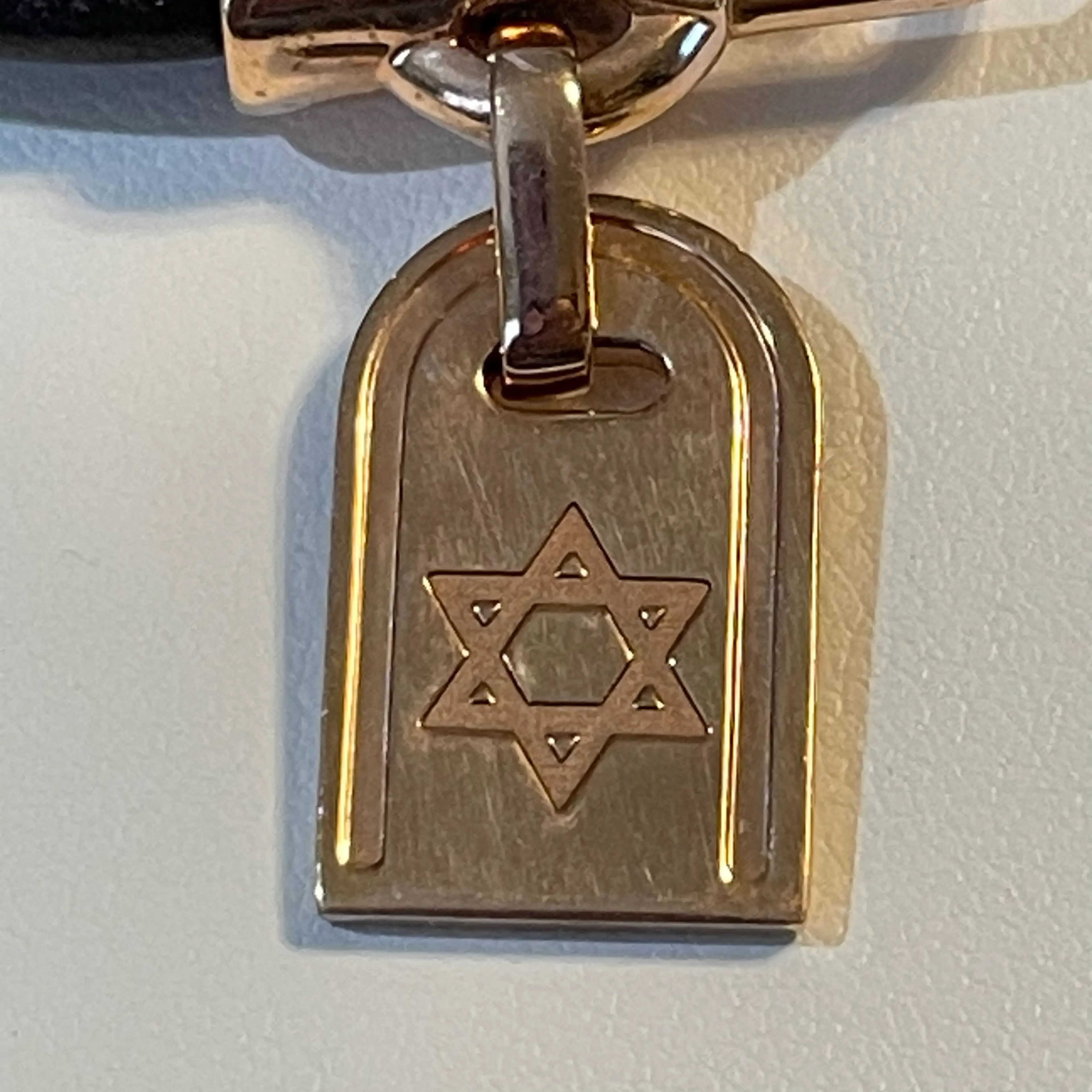 Image 2 of 4