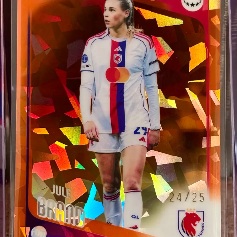 Jule Brand 2025/26 Topps Chrome UWCL Sapphire Orange /25 Lyon Germany