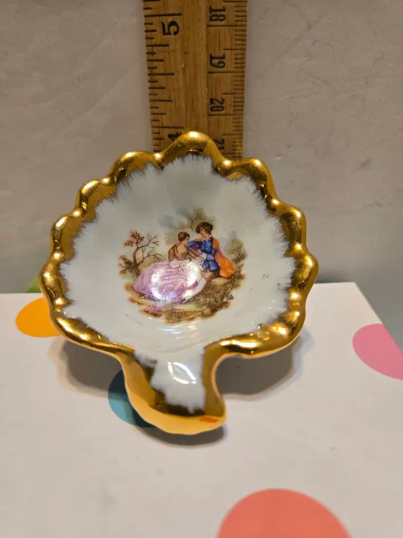 Limoges France Porcelain Leaf Dish – Gold Rim Courting Couple Scene Description