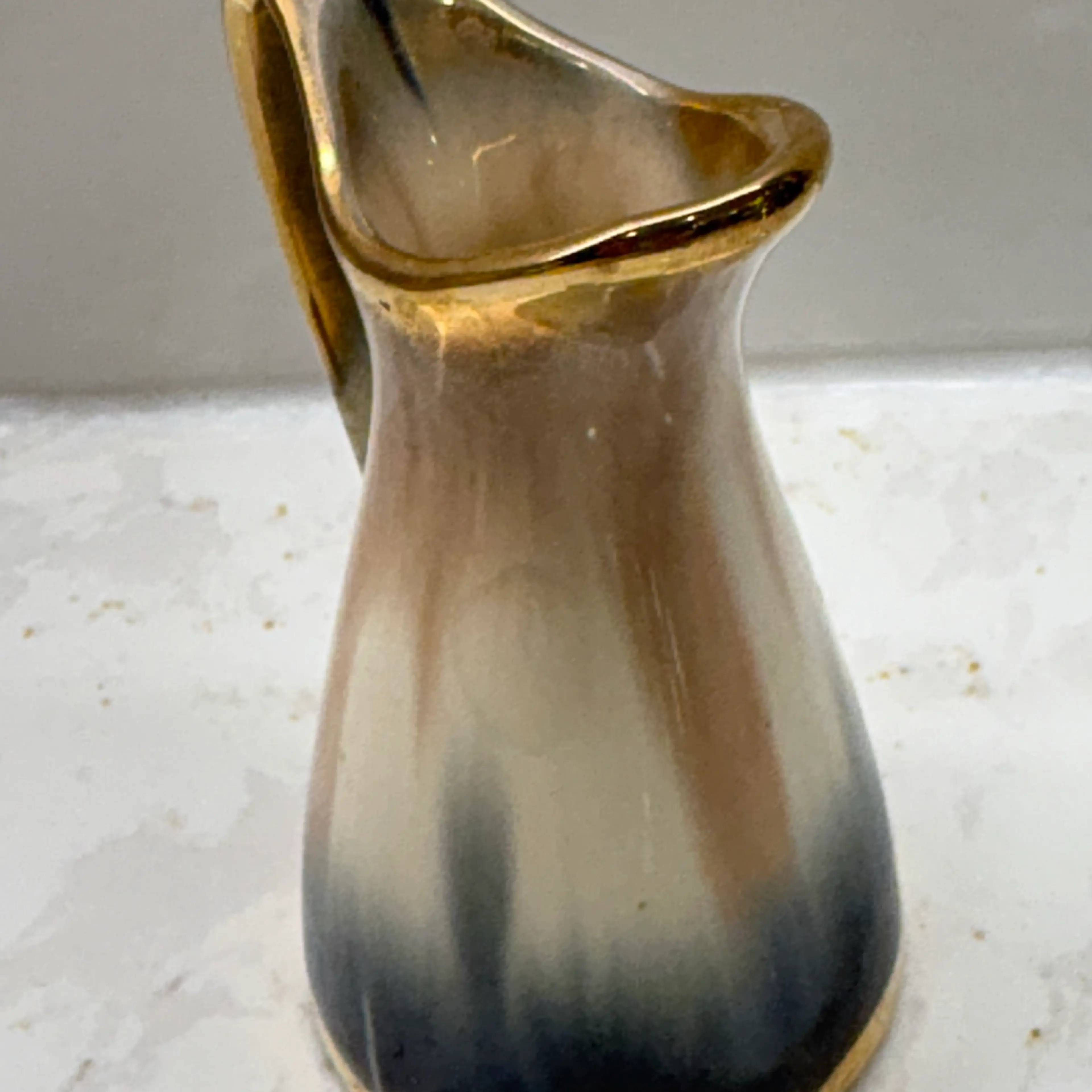 Image 4 of 7
