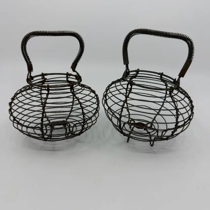 2 Antique Petite Footed Wire Baskets With Handle 5”