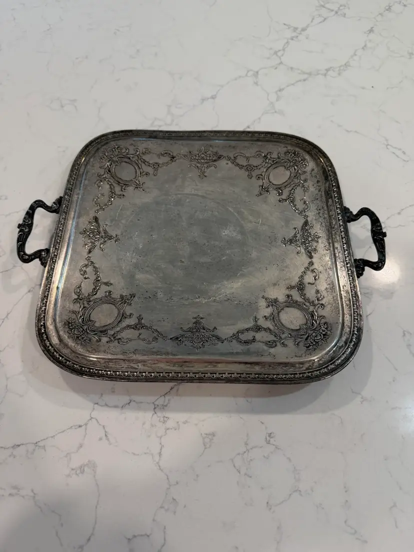 🪺Vintage Homan Silver Plate Square Tray