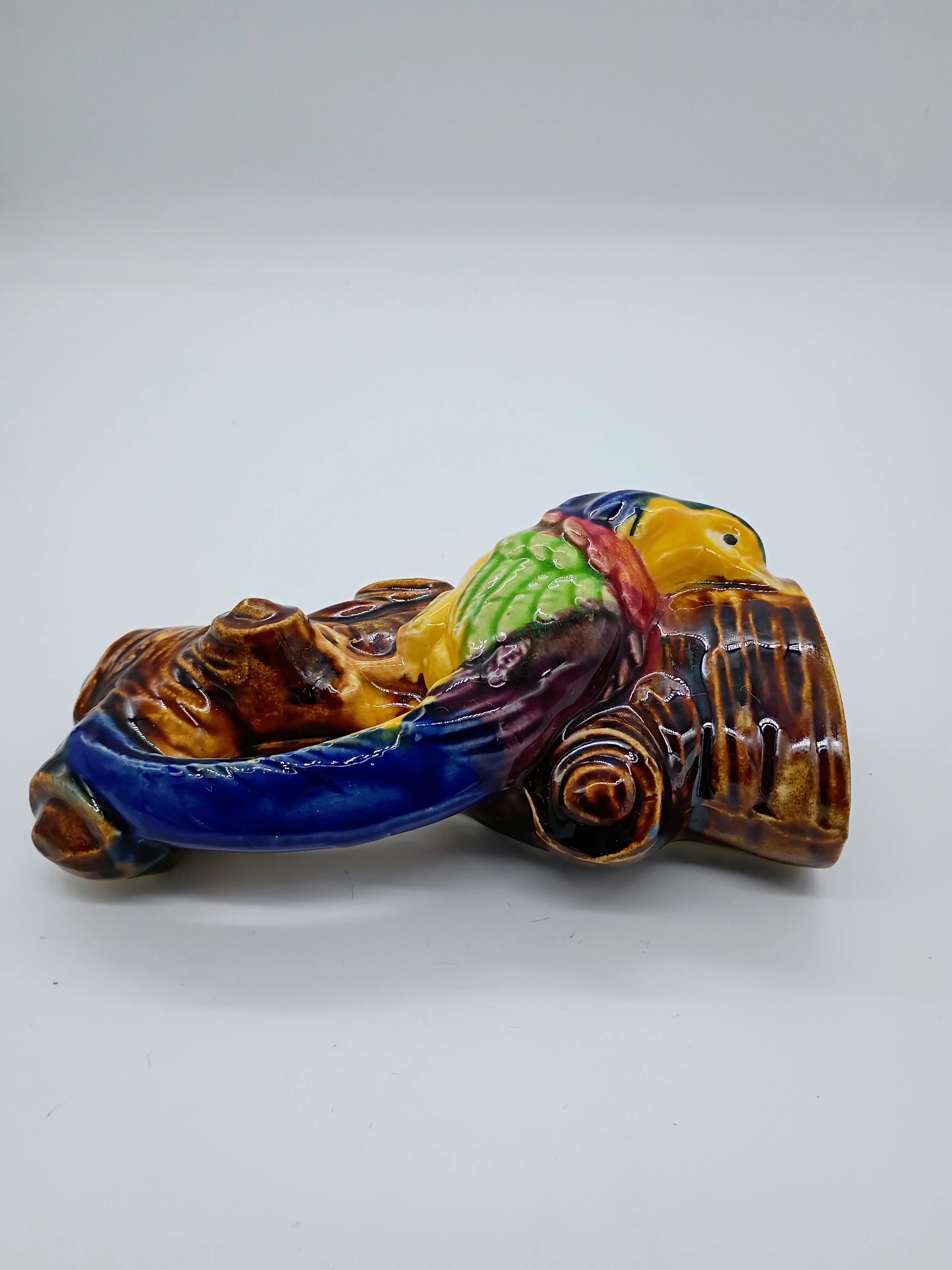 Image 2 of 6