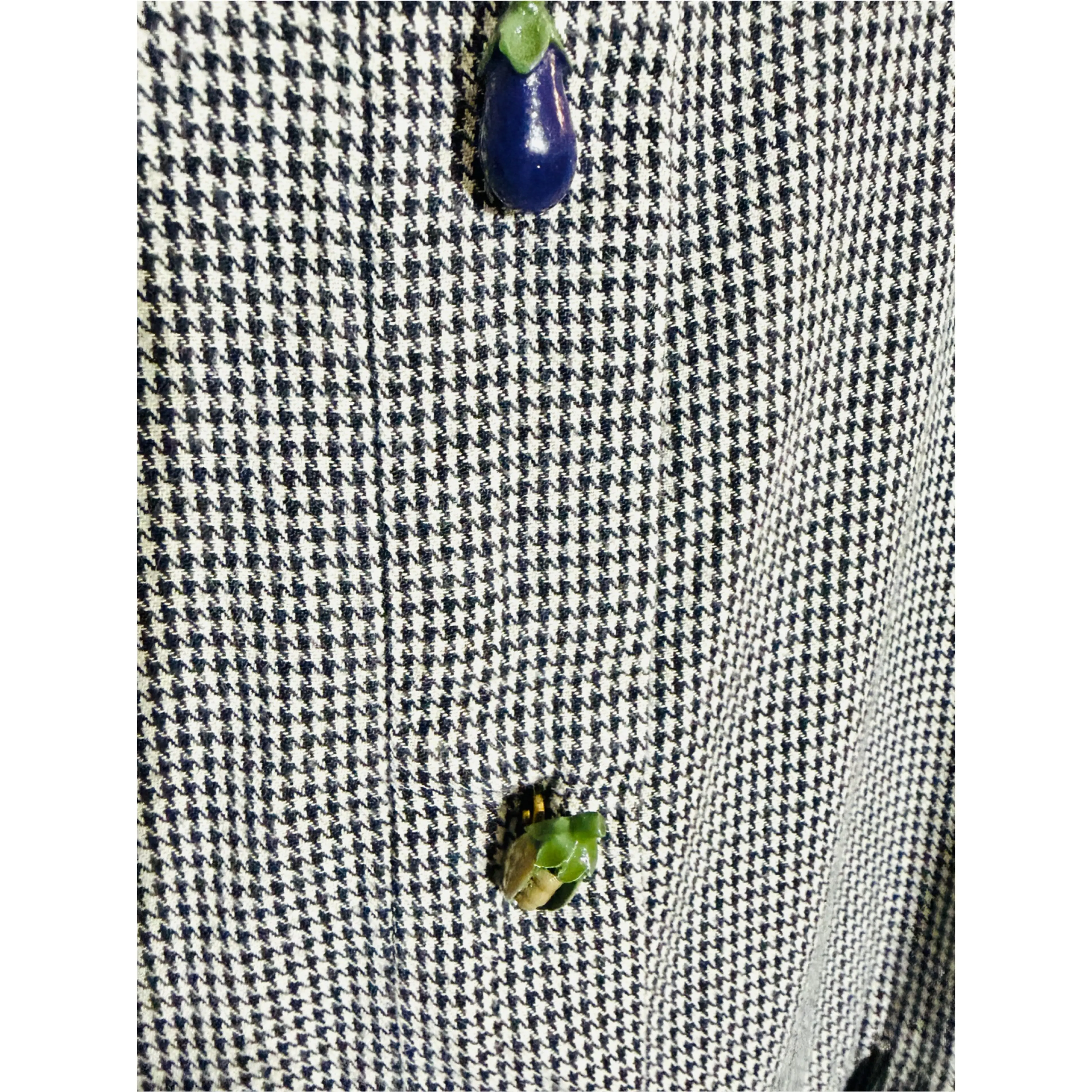 Image 4 of 4