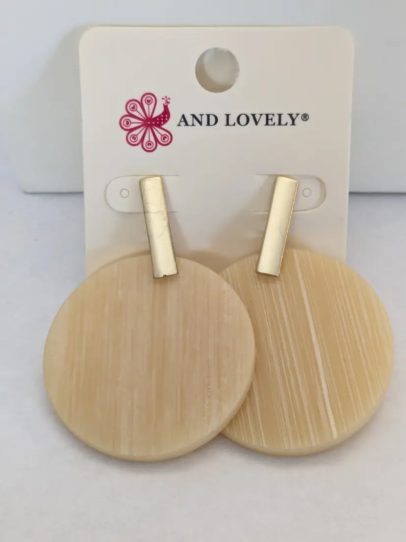 And Lovely Beige Round Disc Dangle Pierced Gold Tone Earrings NWT
