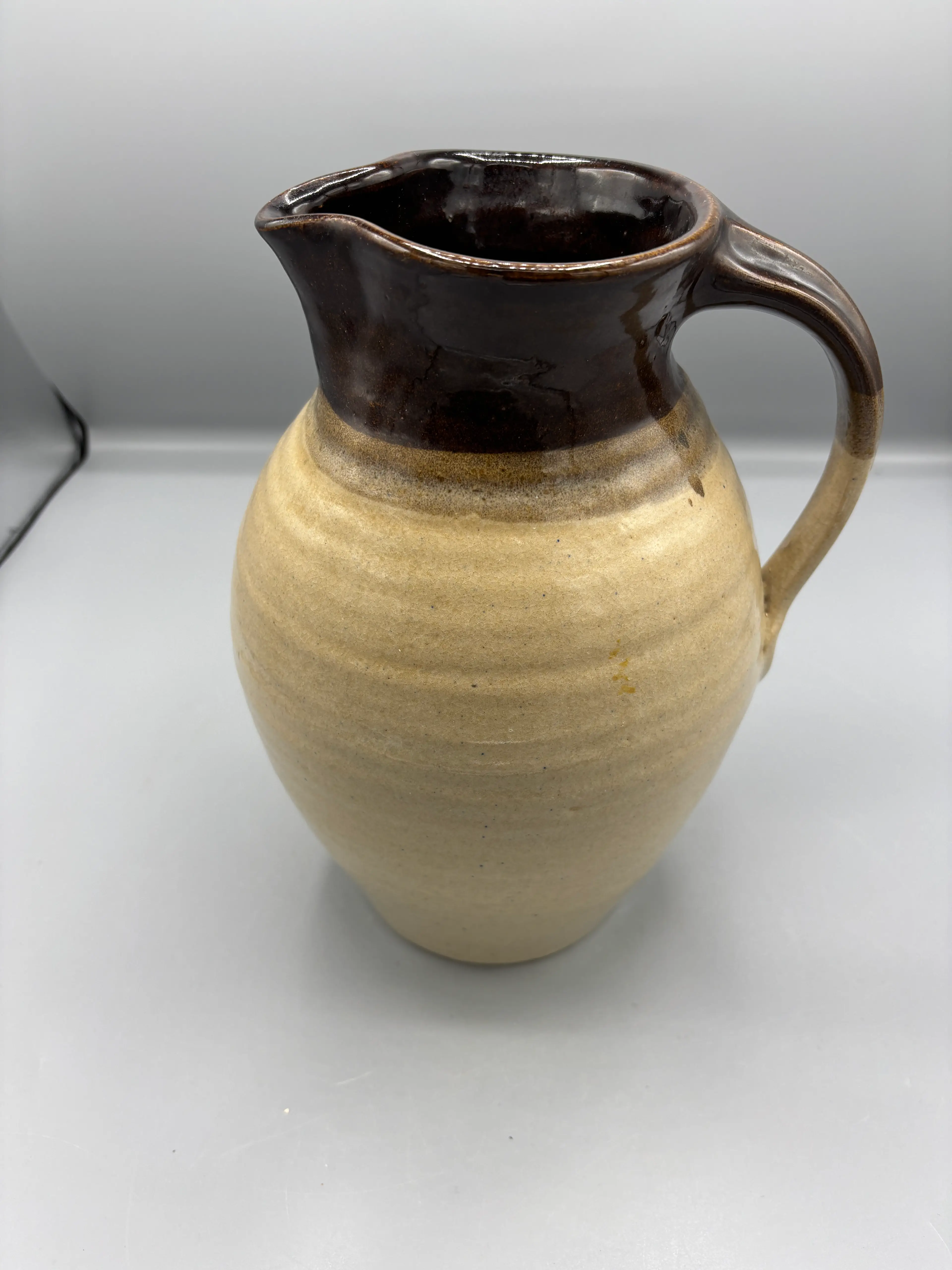 Image 2 of 6