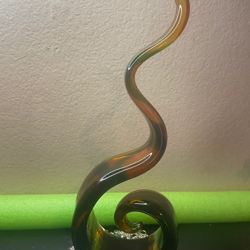 MCM Murano Style Amber Green 15” Glass Swirl Sculpture Hand Blown Ribbon Glass Figurine