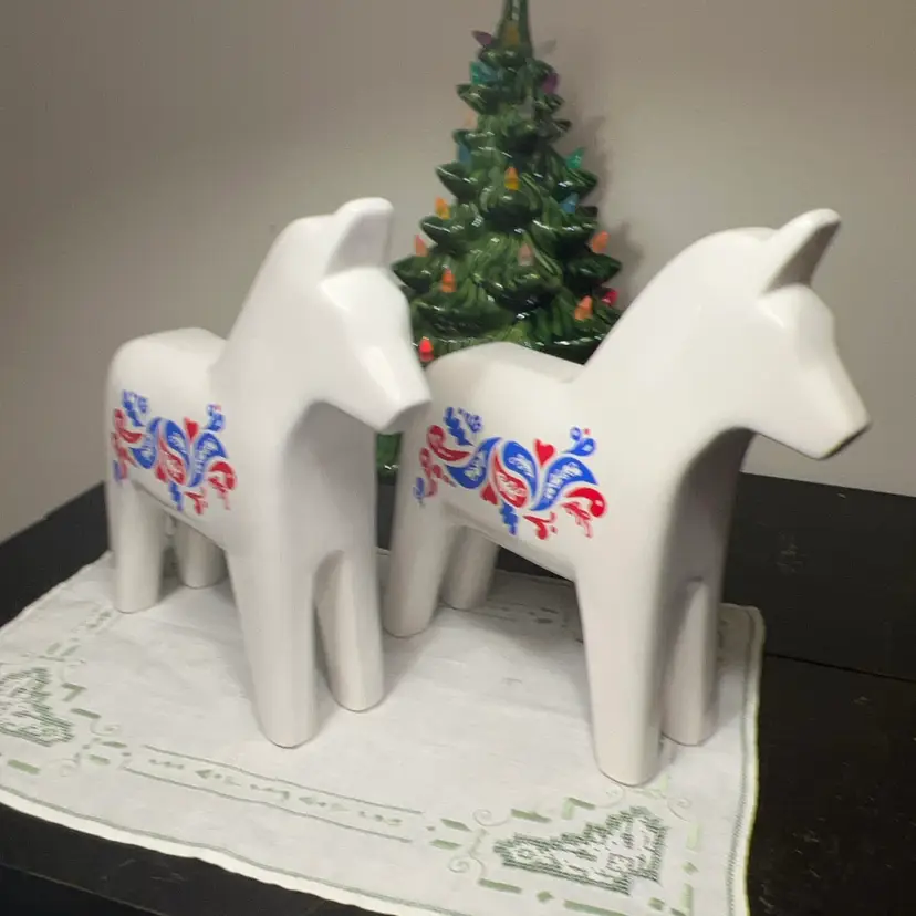 Vintage Swedish Dala Horse Figurine